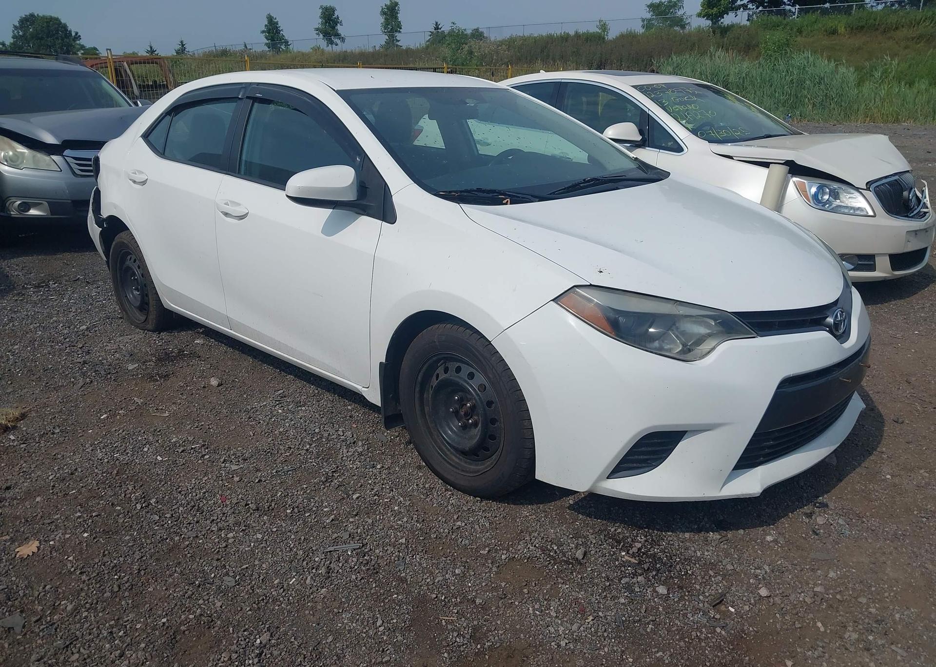 2015 TOYOTA COROLLA LE