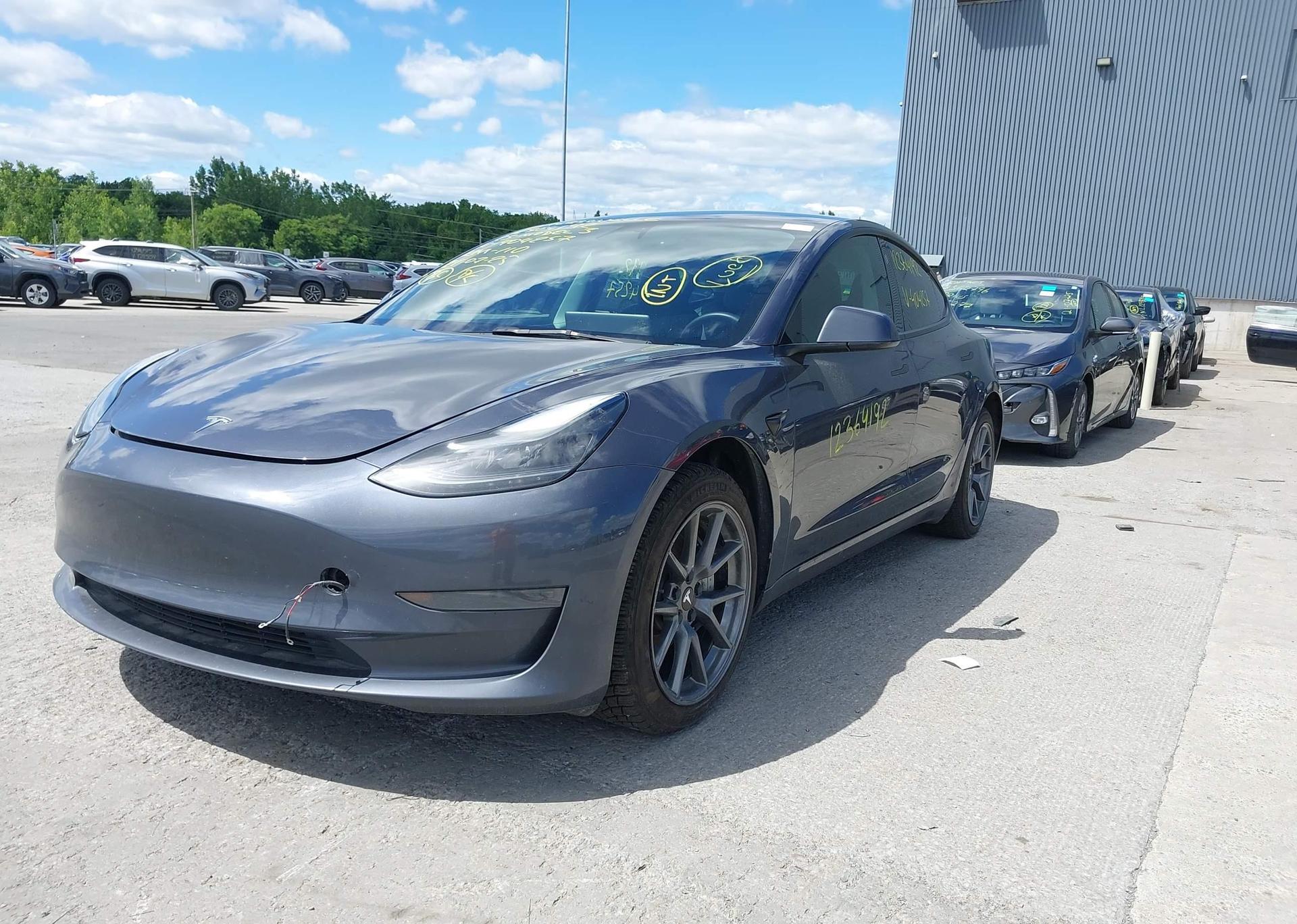 2023 TESLA MODEL 3