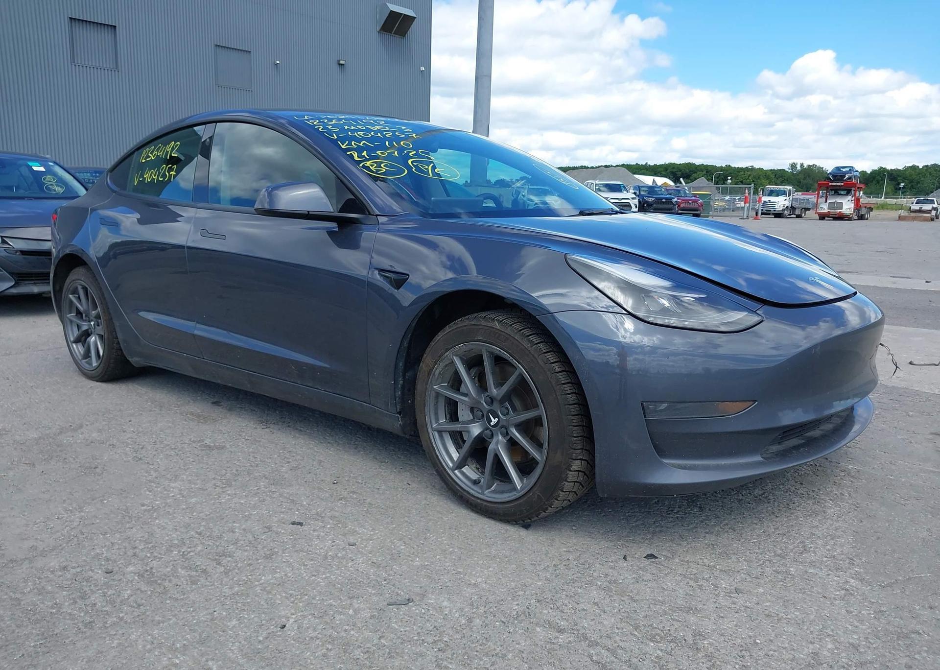 2023 TESLA MODEL 3