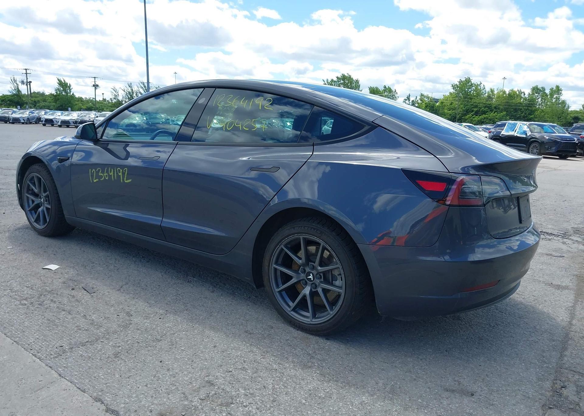 2023 TESLA MODEL 3