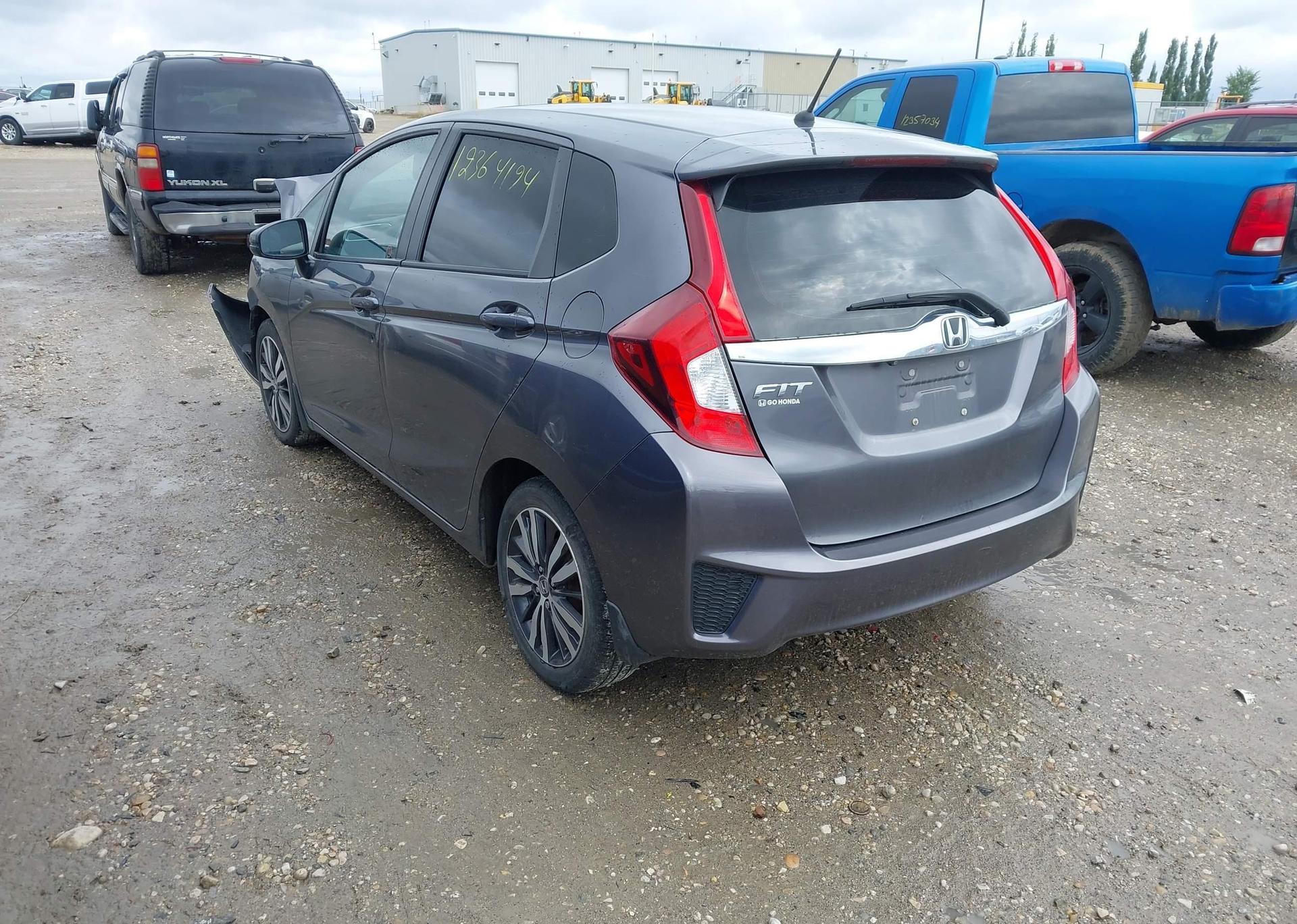2016 HONDA FIT EX