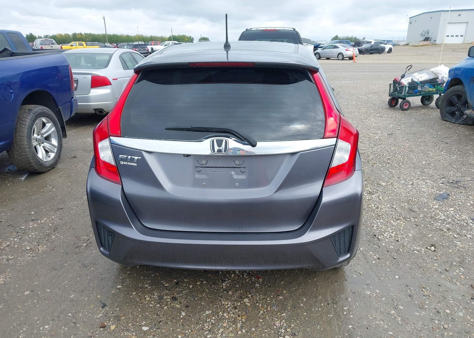 2016 HONDA FIT EX