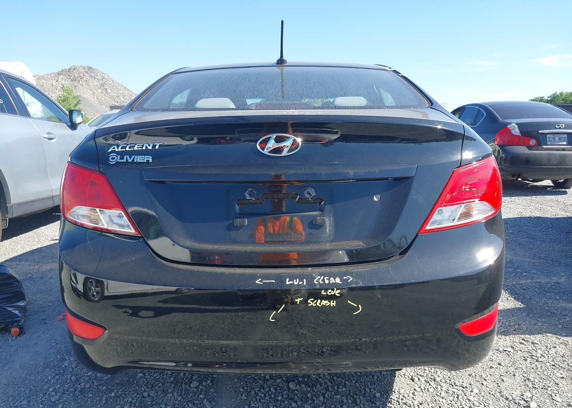 2016 HYUNDAI ACCENT GL