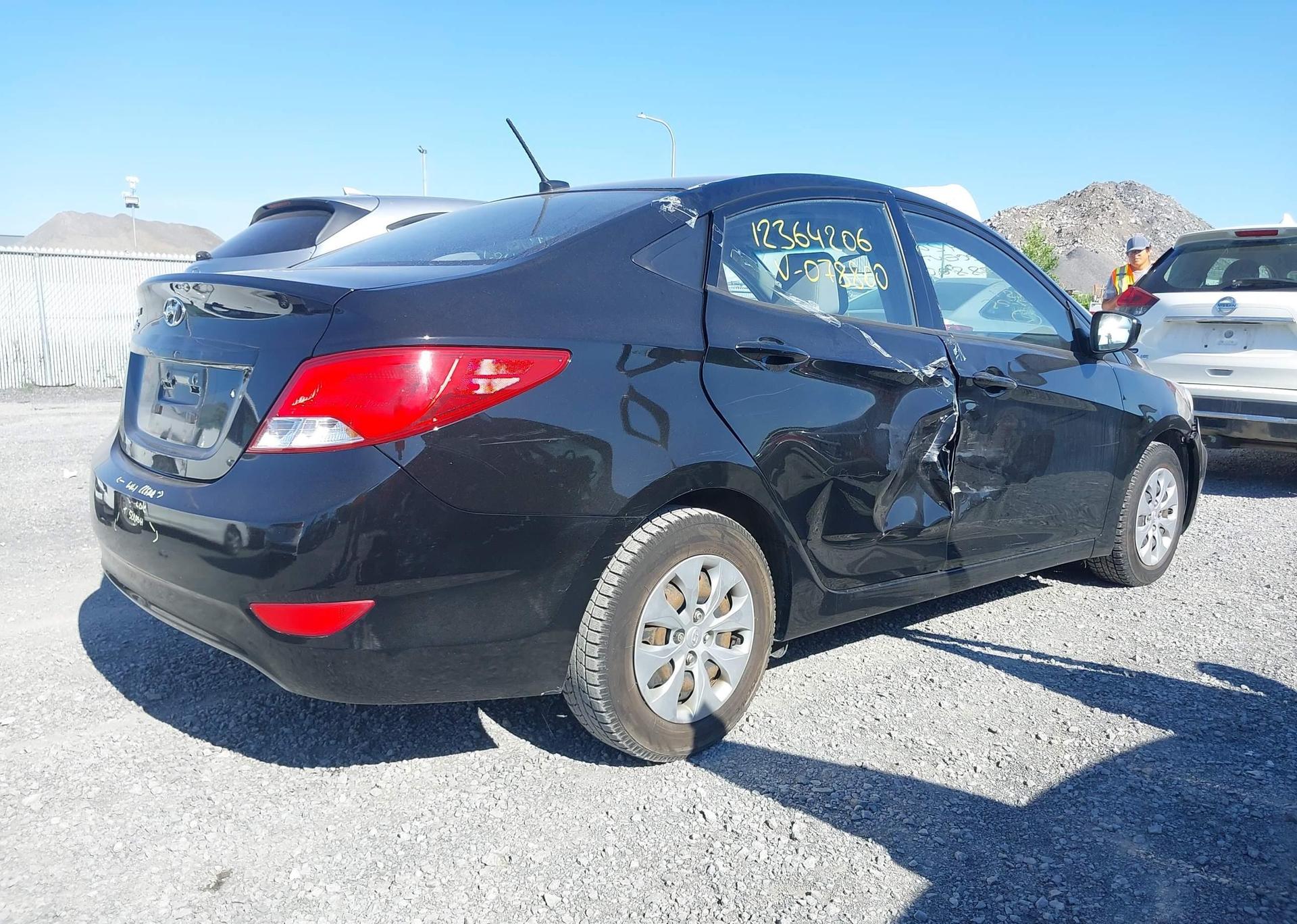 2016 HYUNDAI ACCENT GL