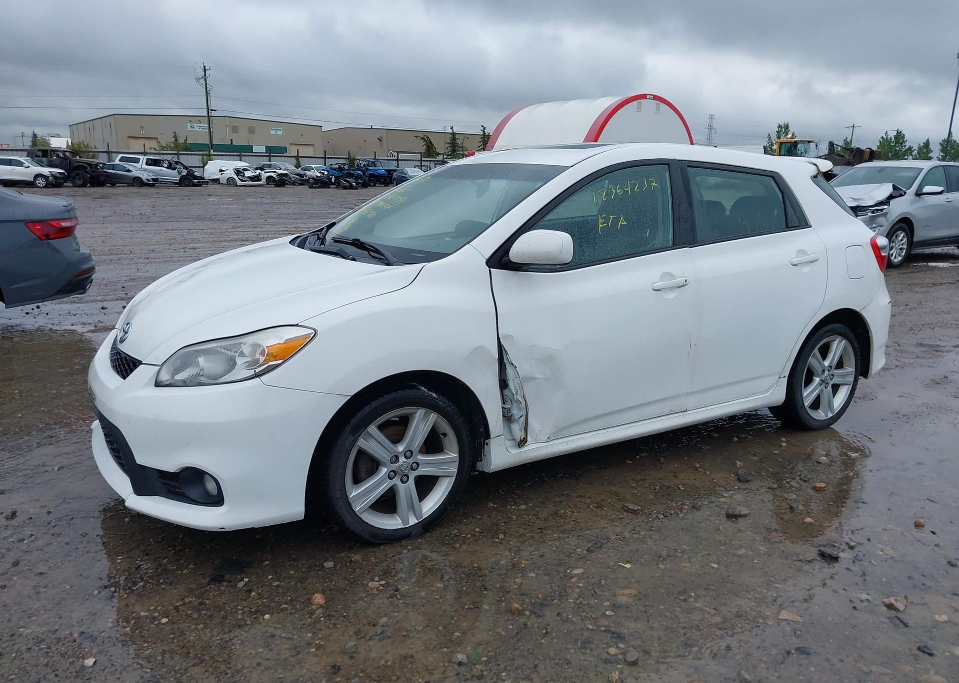 2014 TOYOTA MATRIX S