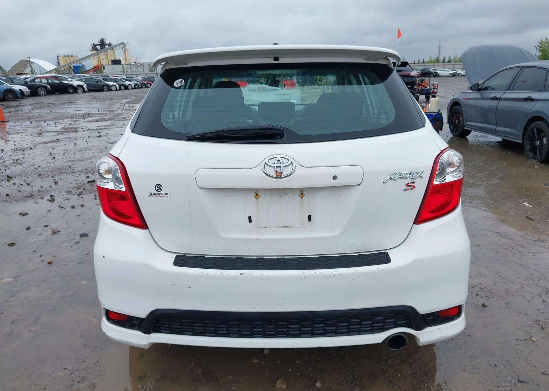2014 TOYOTA MATRIX S