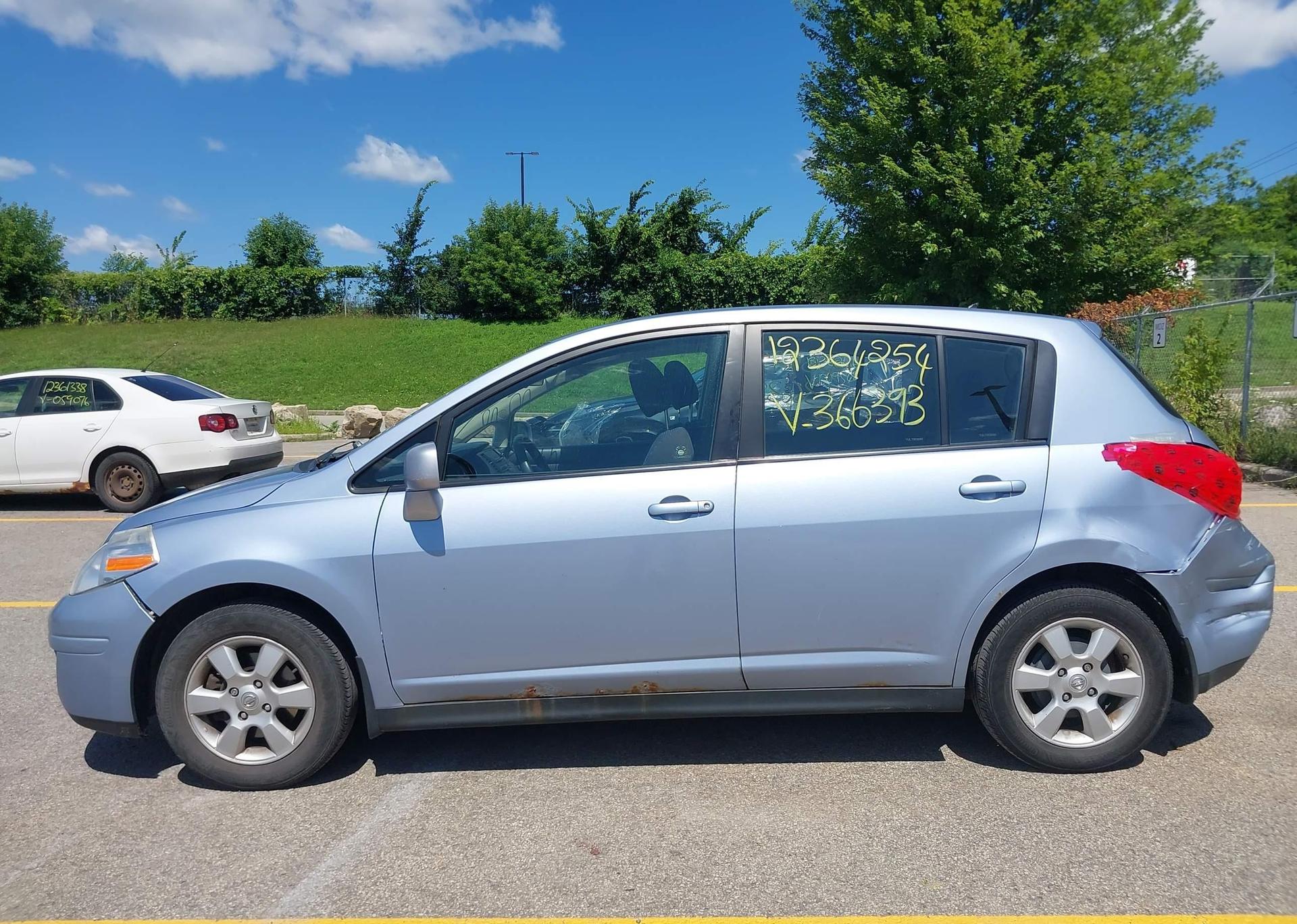 2012 NISSAN VERSA S