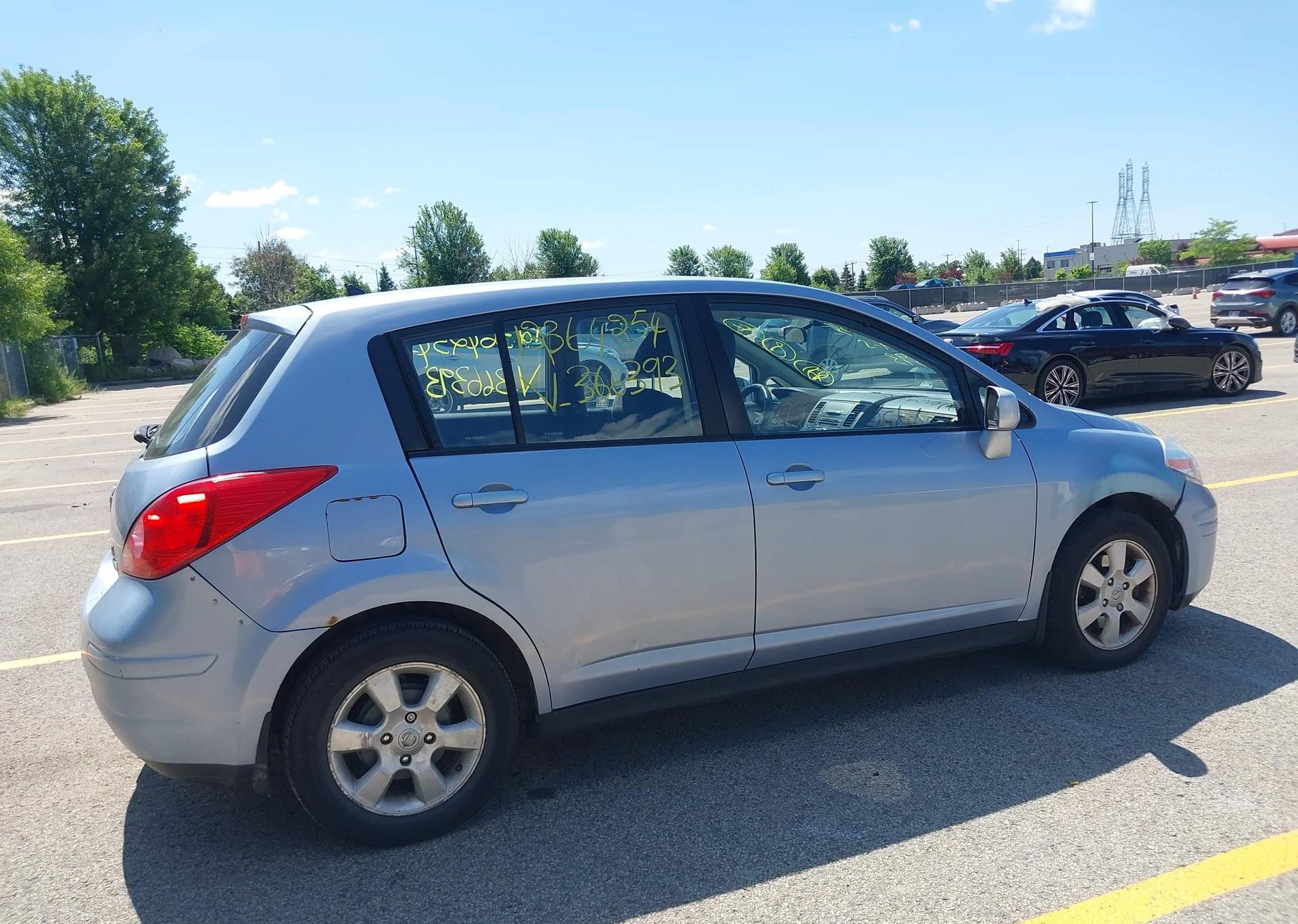 2012 NISSAN VERSA S