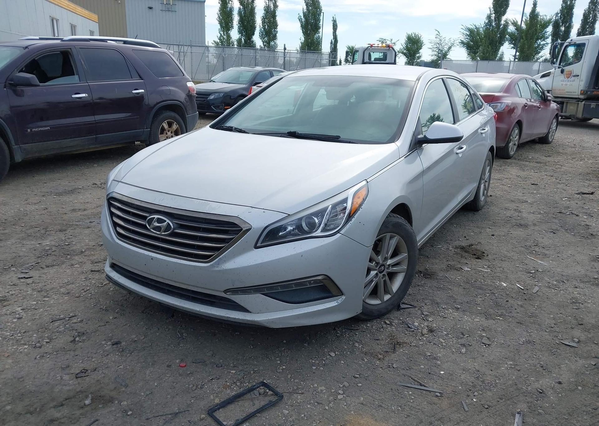 2015 HYUNDAI SONATA SE