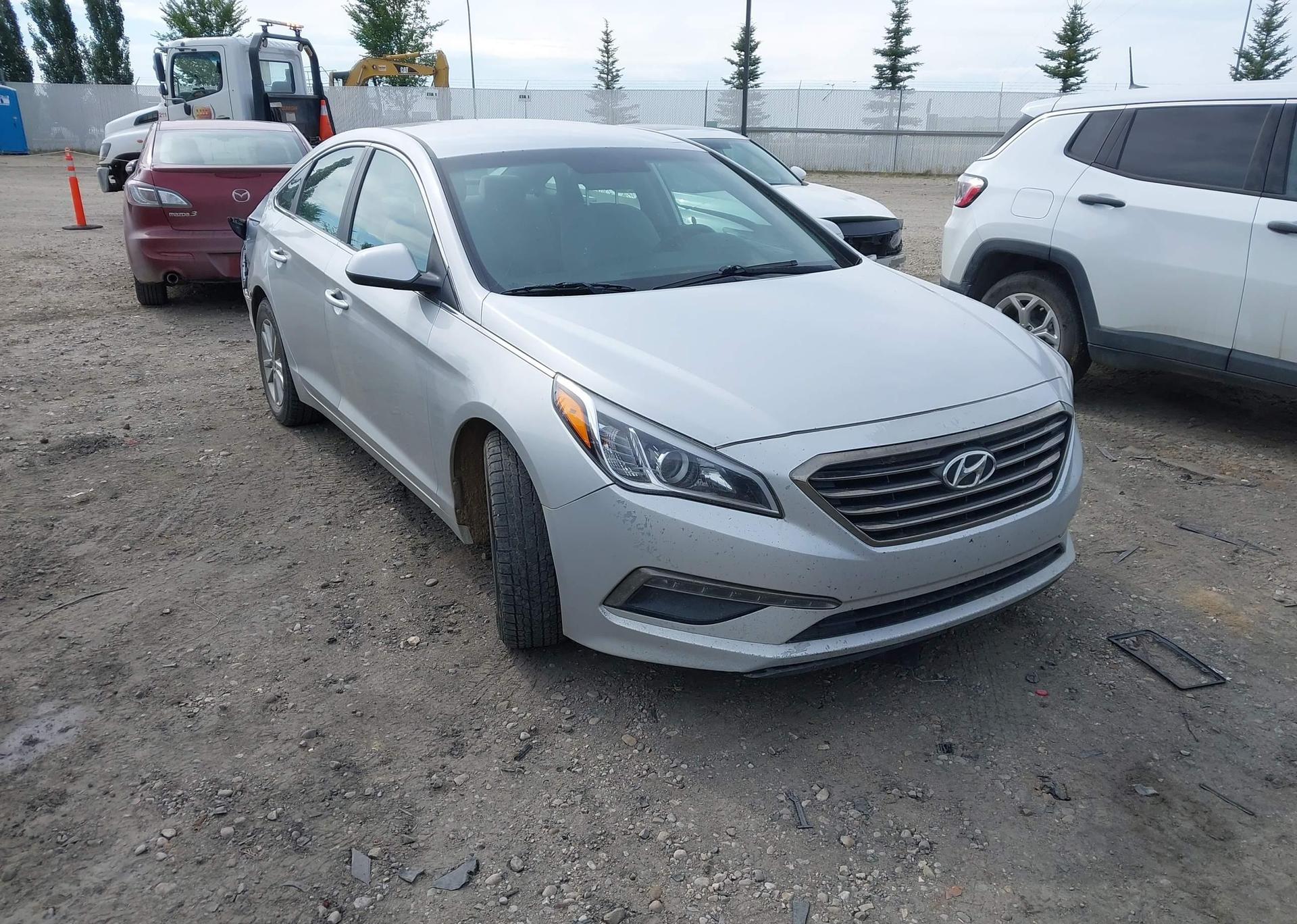 2015 HYUNDAI SONATA SE