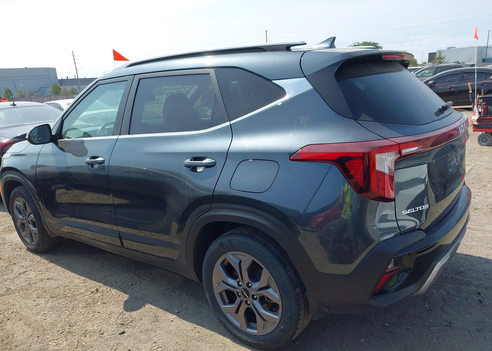 2024 KIA SELTOS S