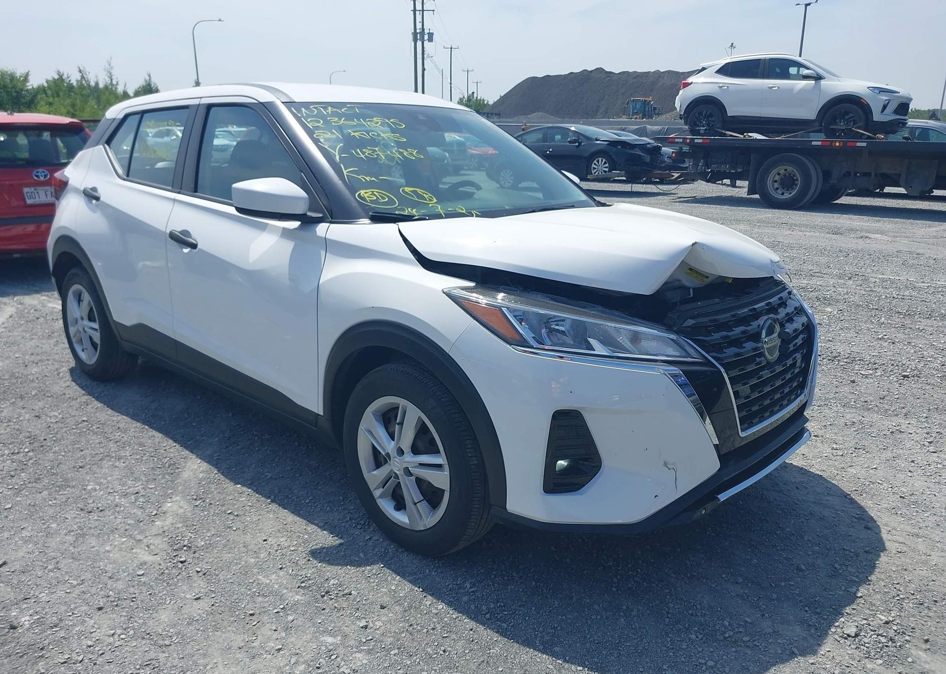 2021 NISSAN KICKS