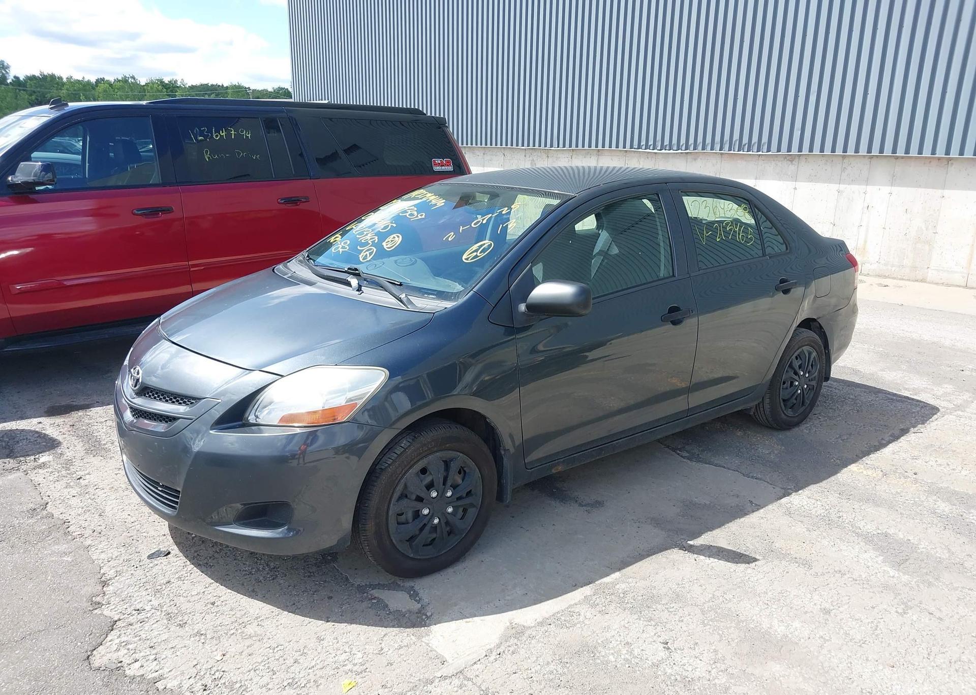 2008 TOYOTA YARIS
