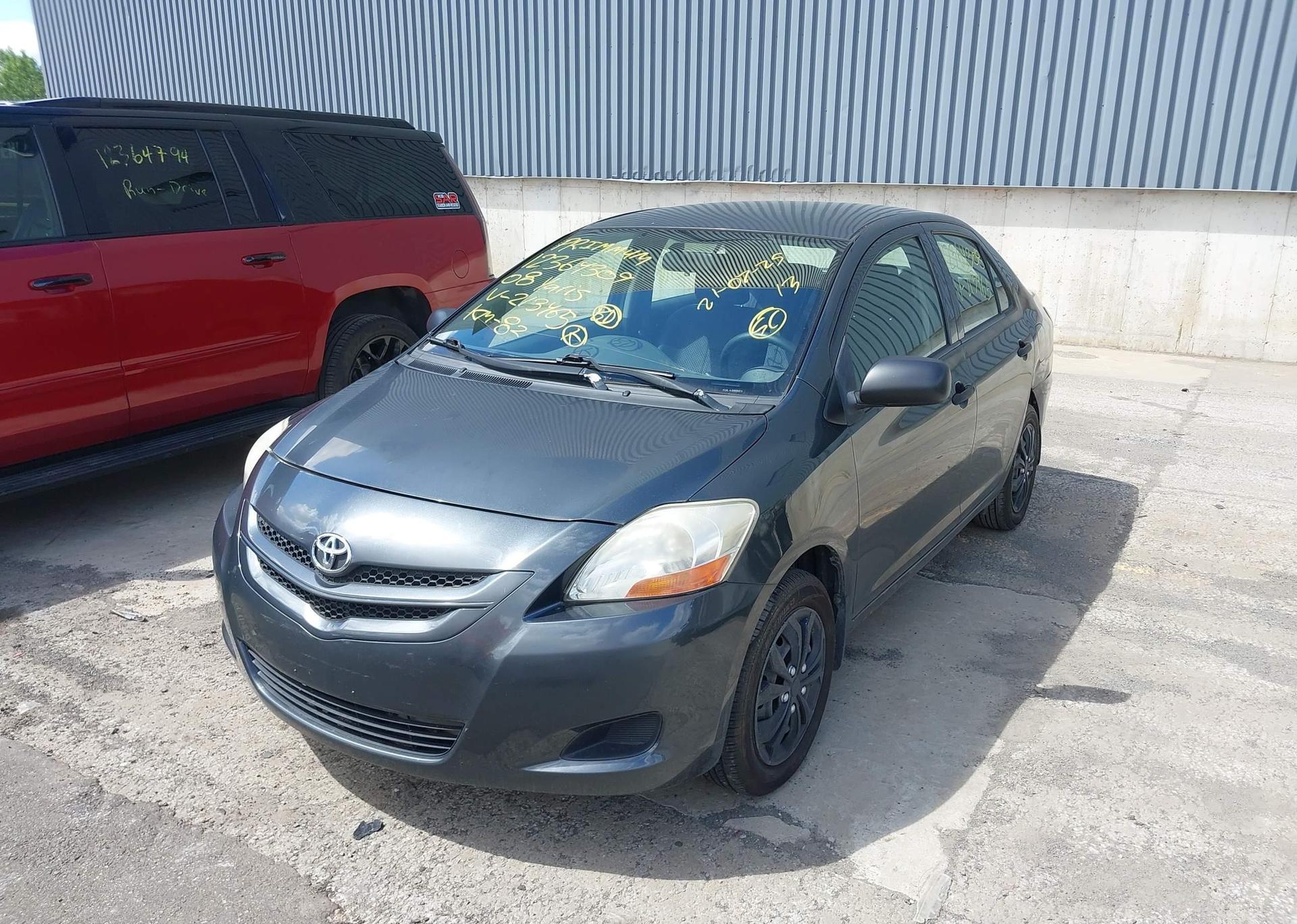 2008 TOYOTA YARIS