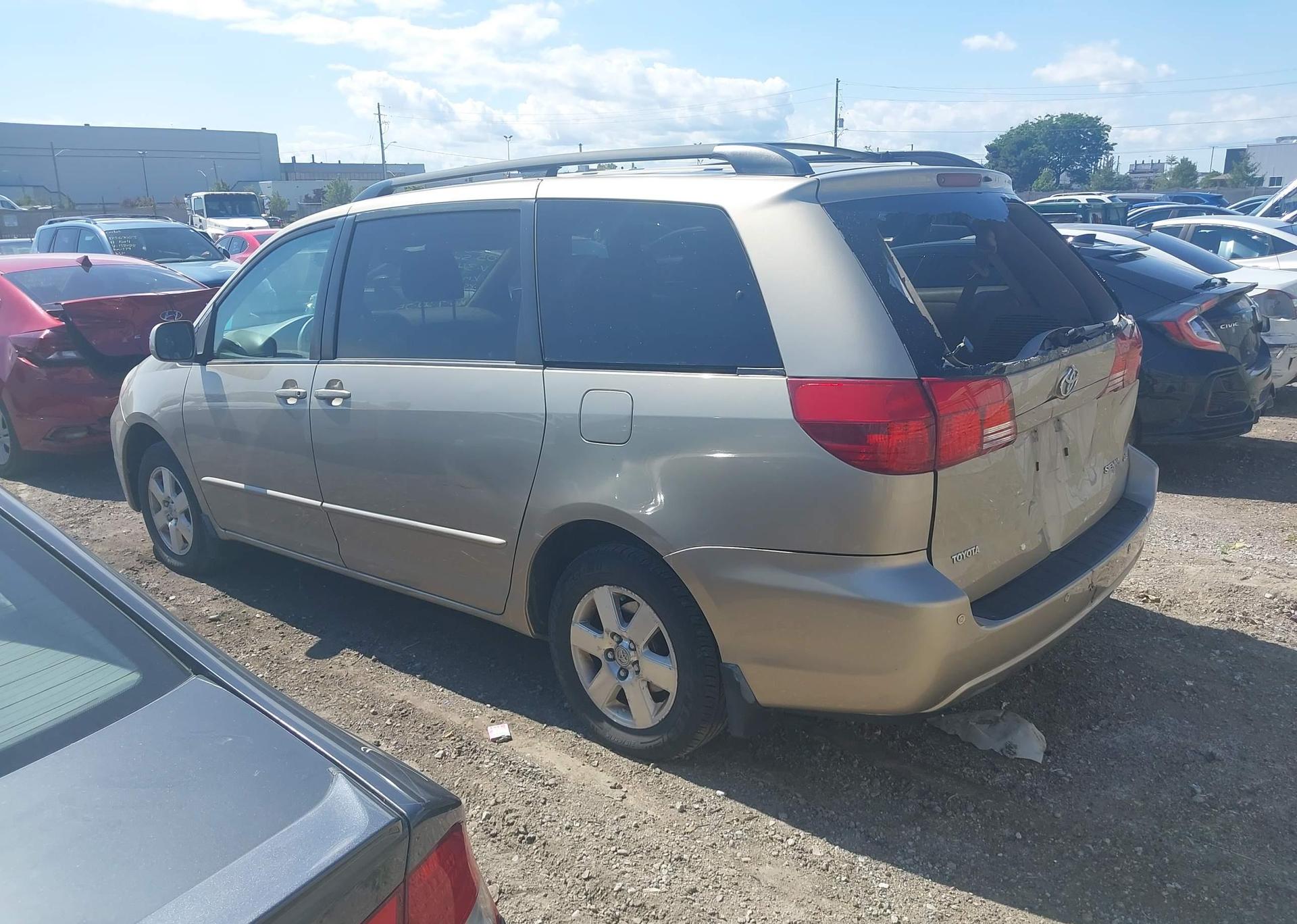 2005 TOYOTA SIENNA CE 7 PASSENGER
