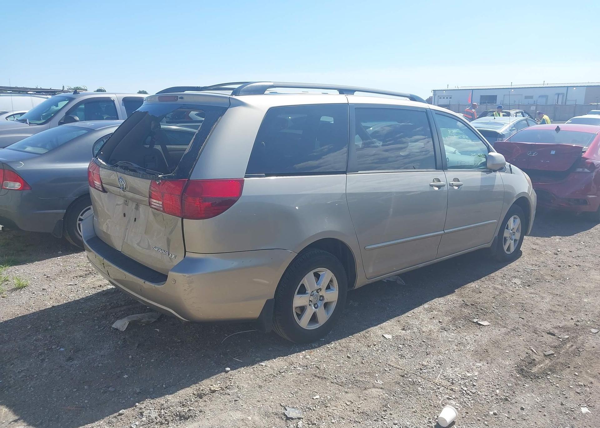 2005 TOYOTA SIENNA CE 7 PASSENGER