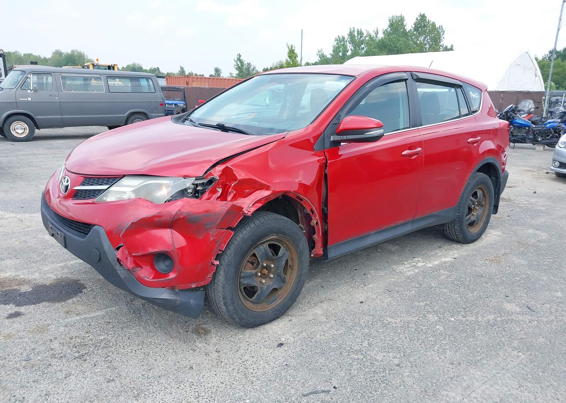 2015 TOYOTA RAV4 LE