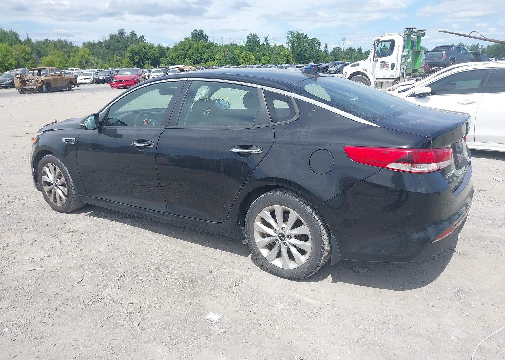 2017 KIA OPTIMA LX