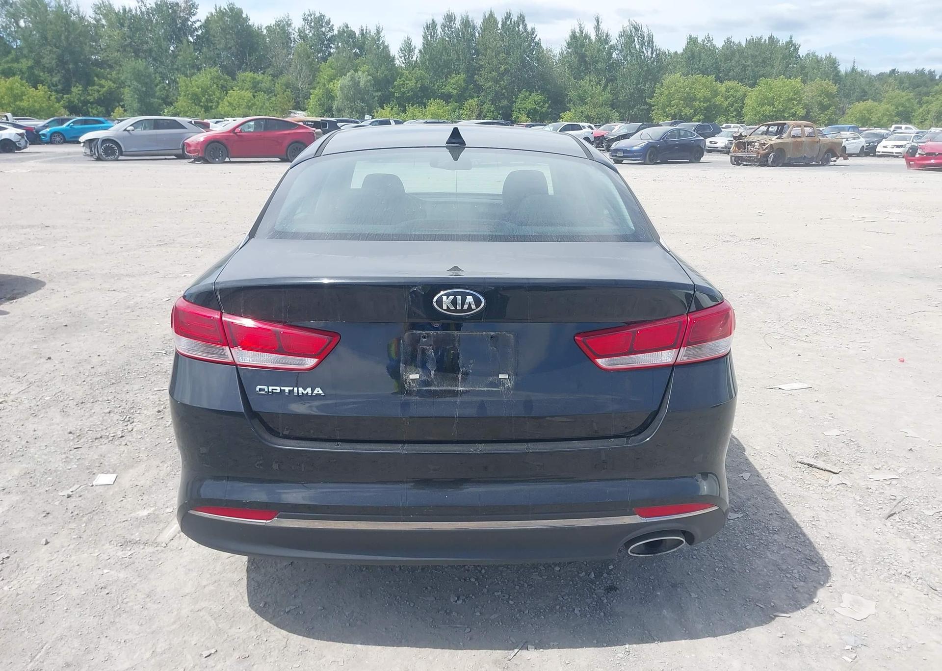 2017 KIA OPTIMA LX