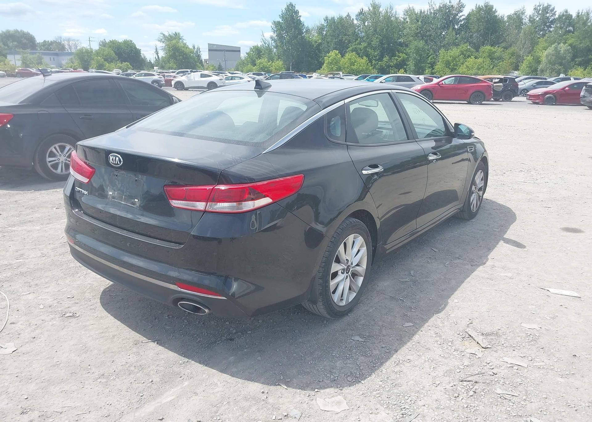 2017 KIA OPTIMA LX