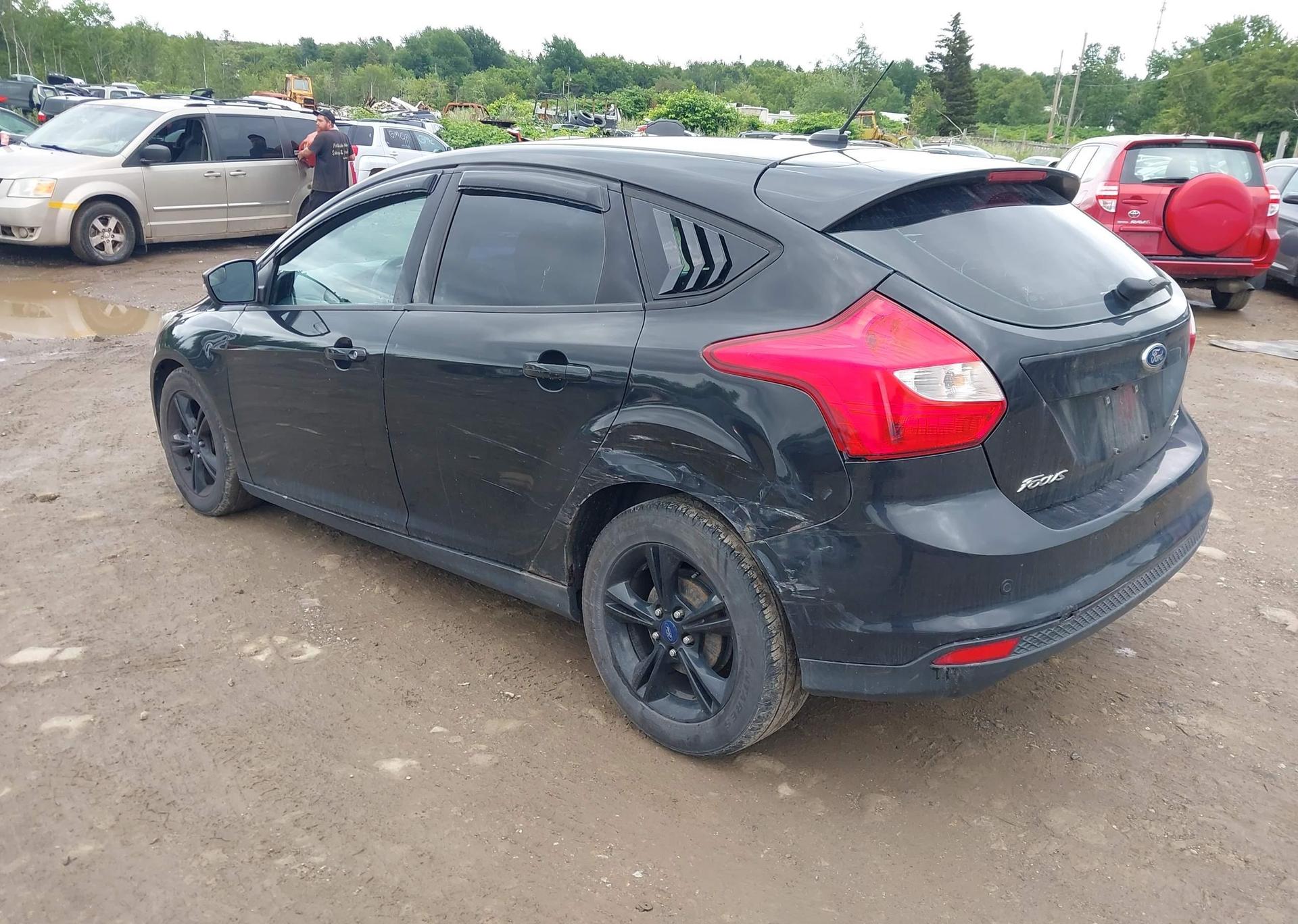 2013 FORD FOCUS SE