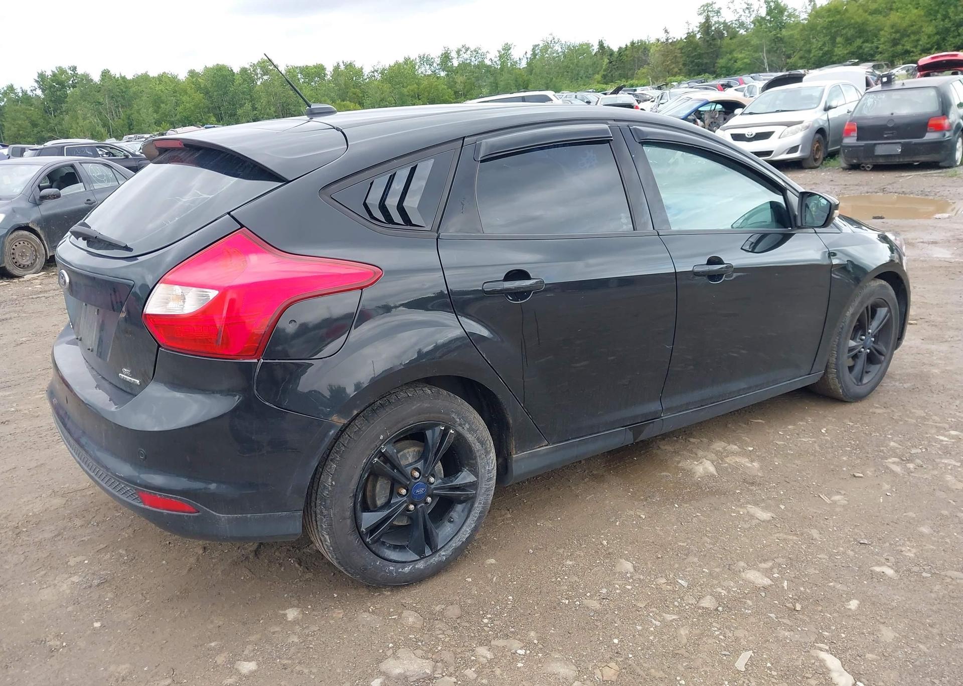 2013 FORD FOCUS SE