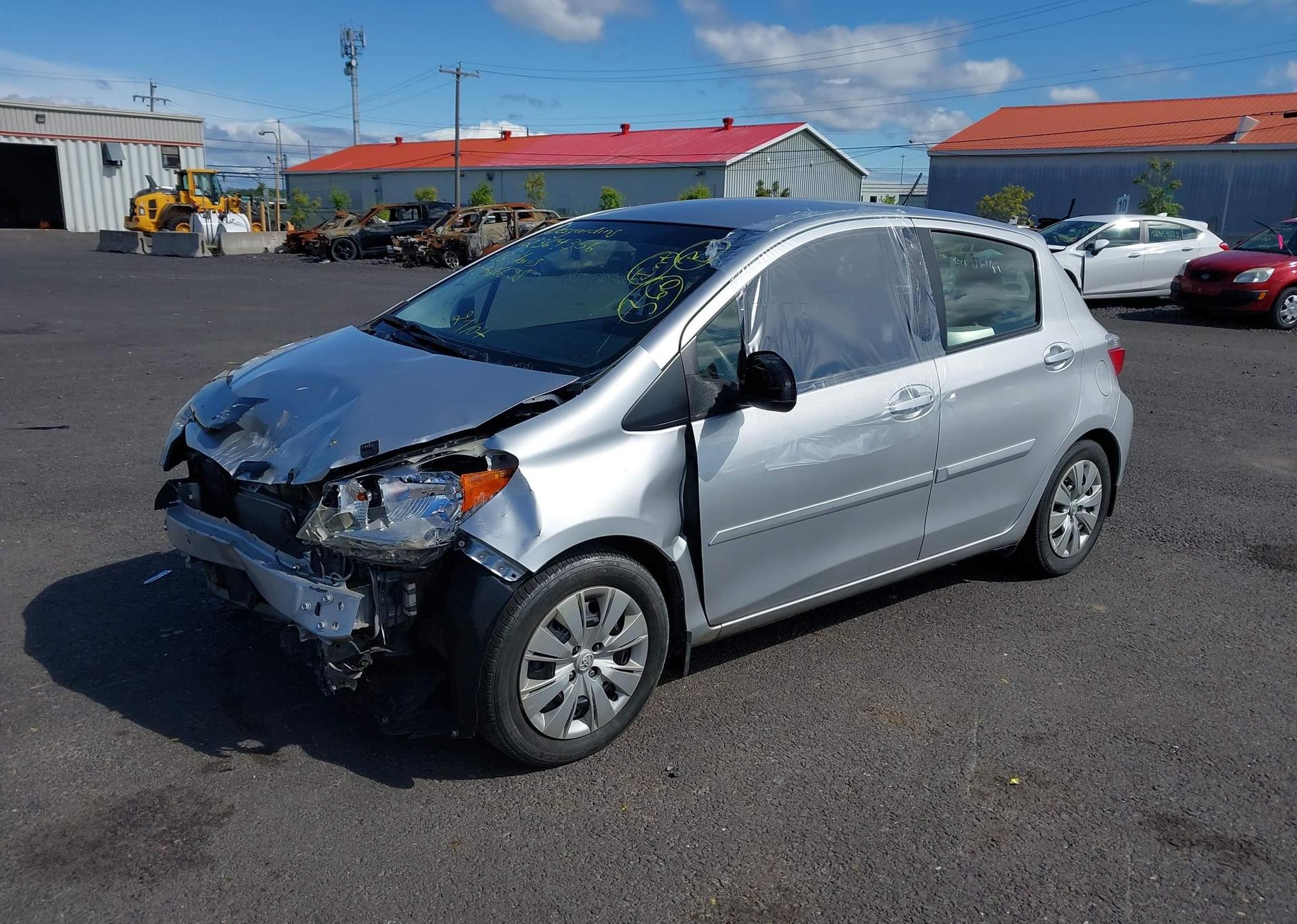 2013 TOYOTA YARIS