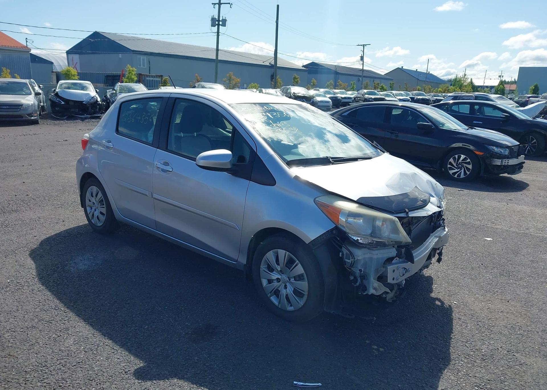 2013 TOYOTA YARIS