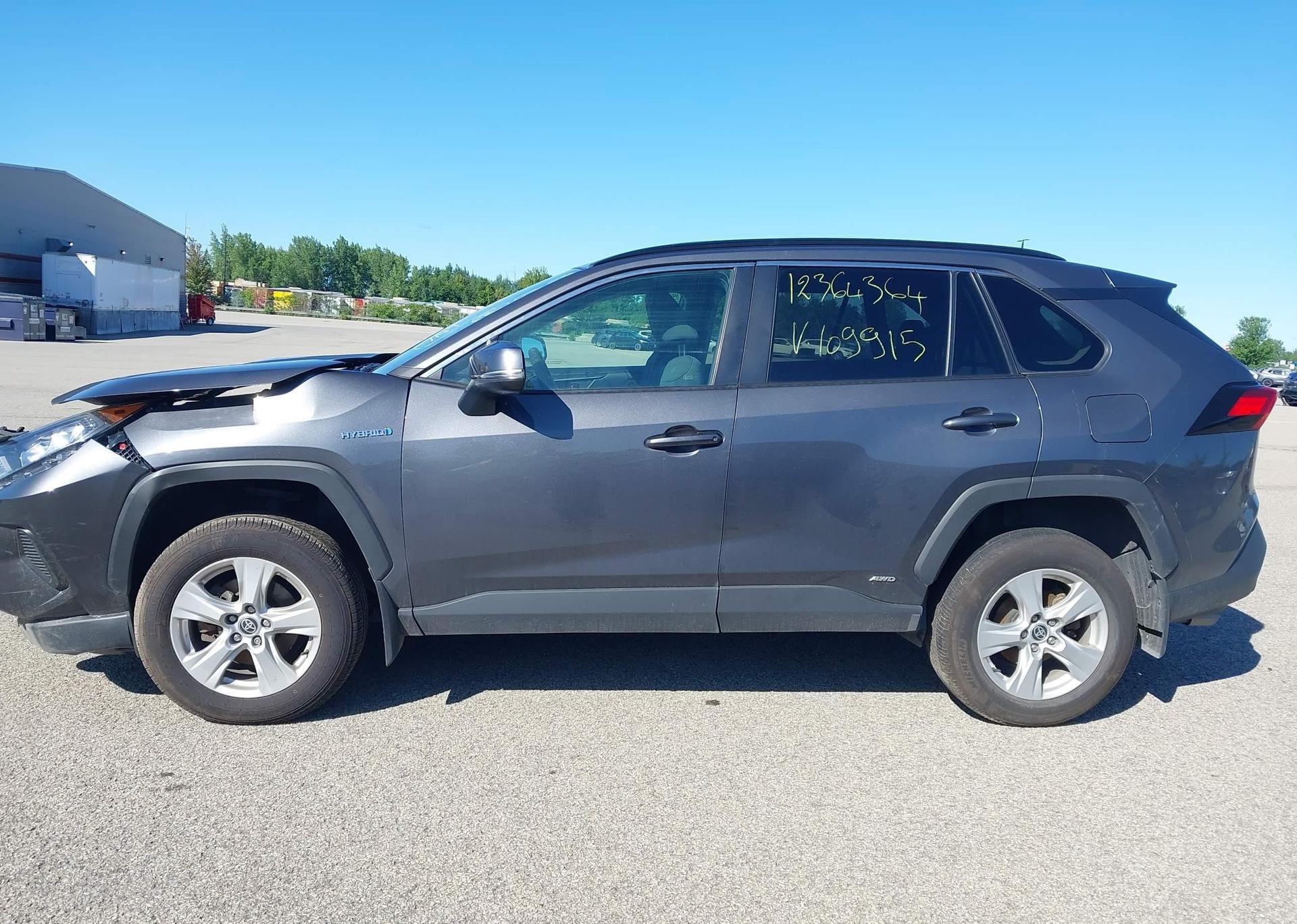 2021 TOYOTA RAV4 HYBRID LE