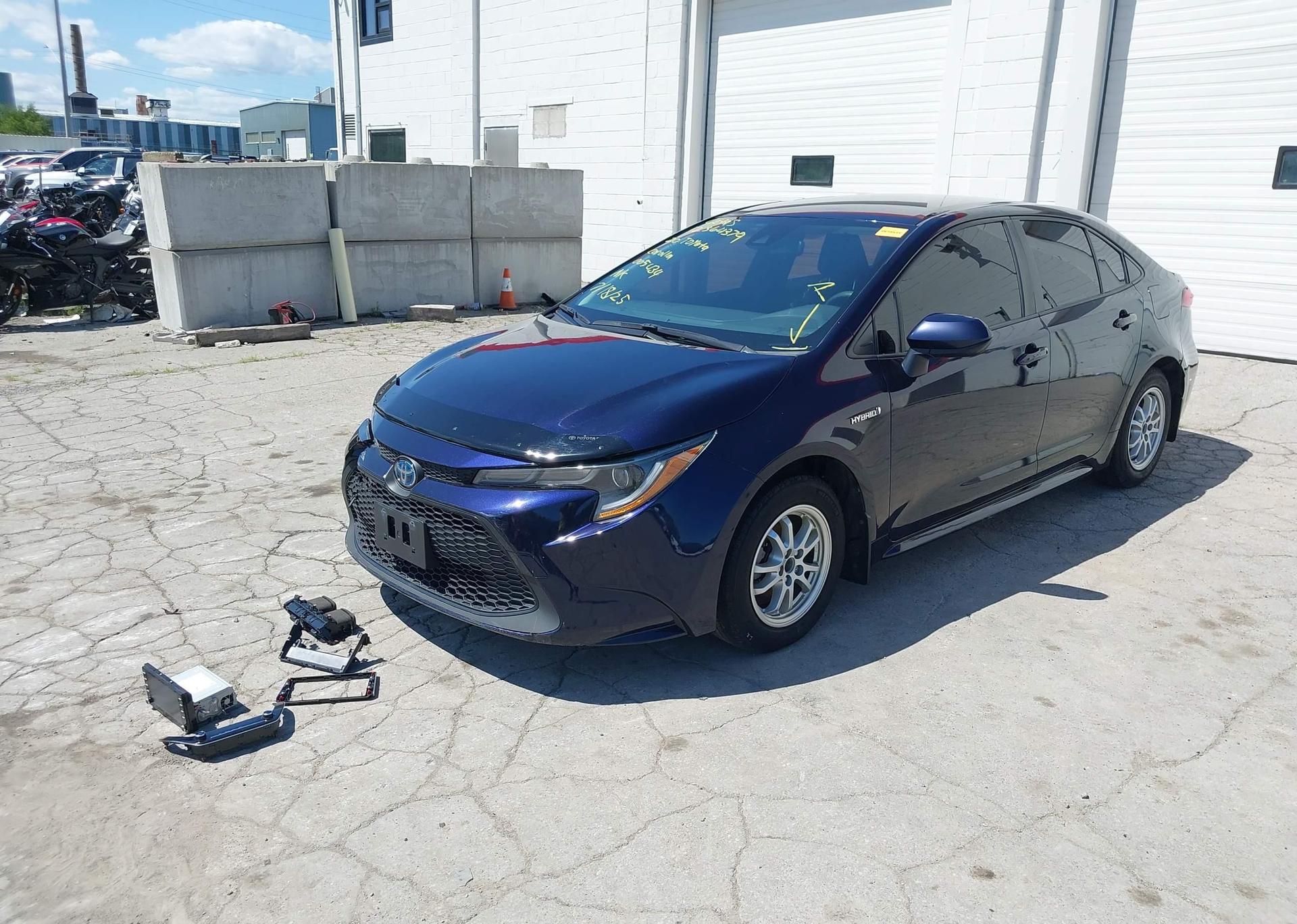 2020 TOYOTA COROLLA LE