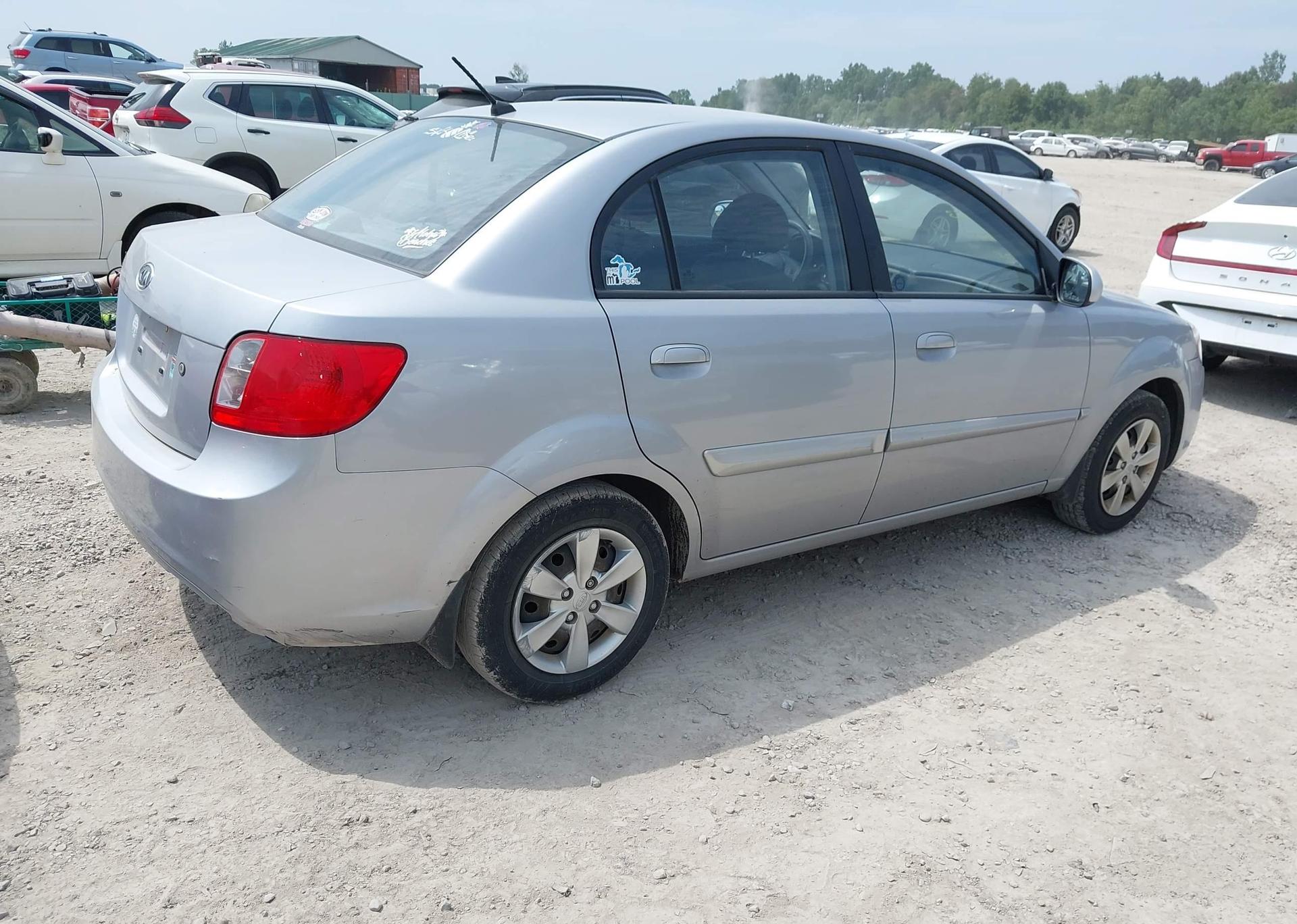 2011 KIA RIO EX