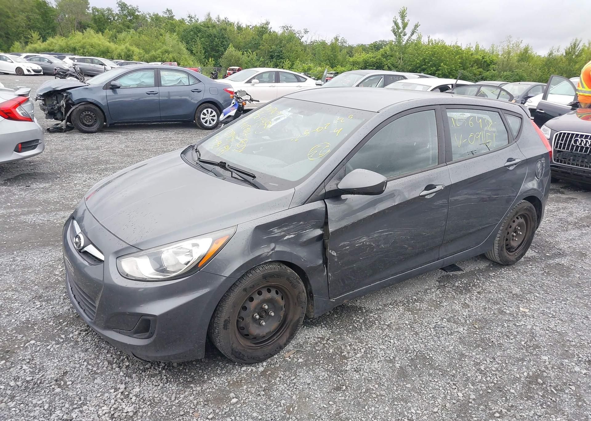 2013 HYUNDAI ACCENT