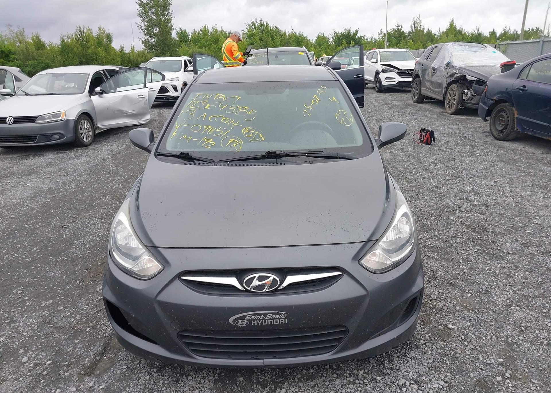2013 HYUNDAI ACCENT