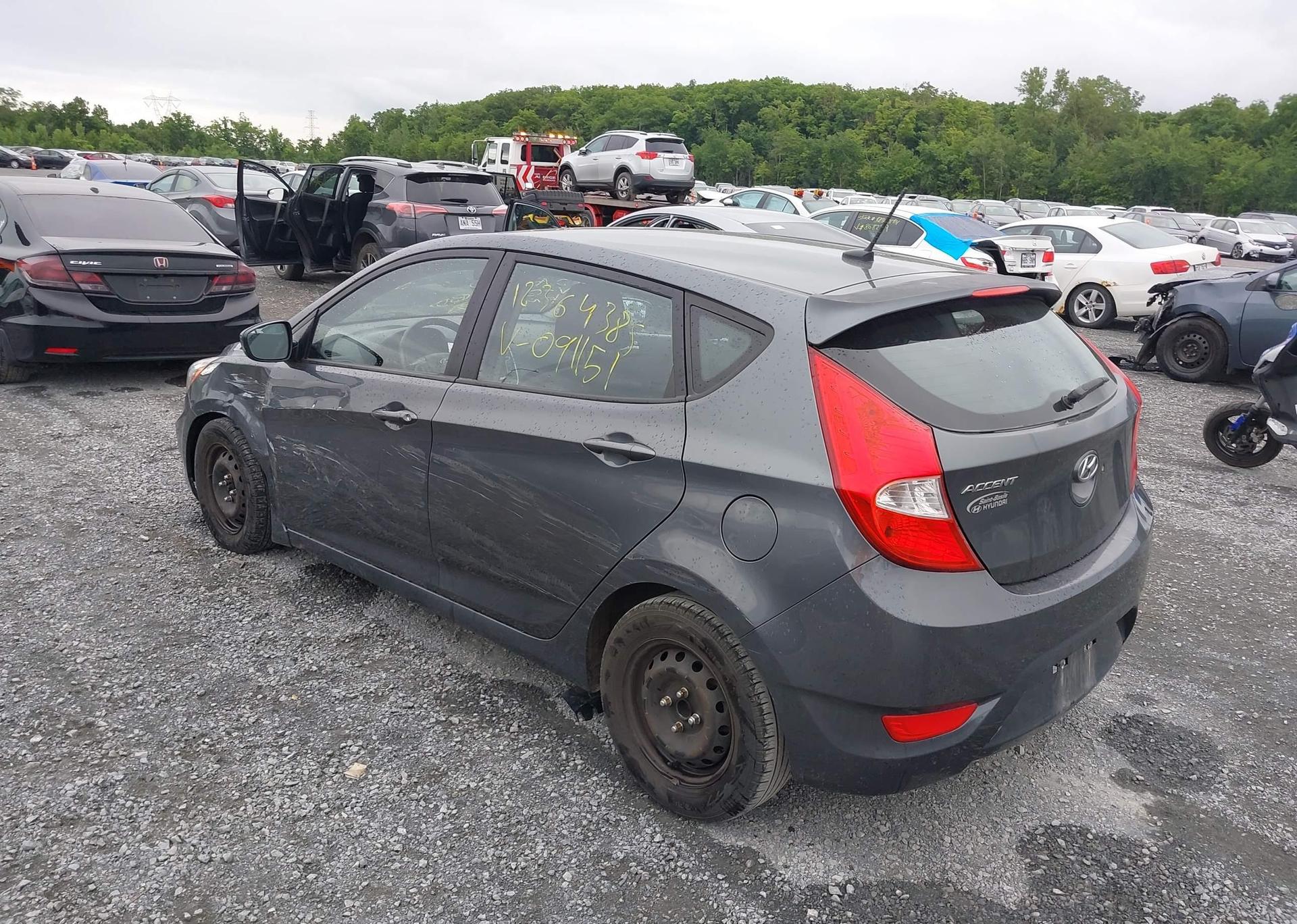 2013 HYUNDAI ACCENT