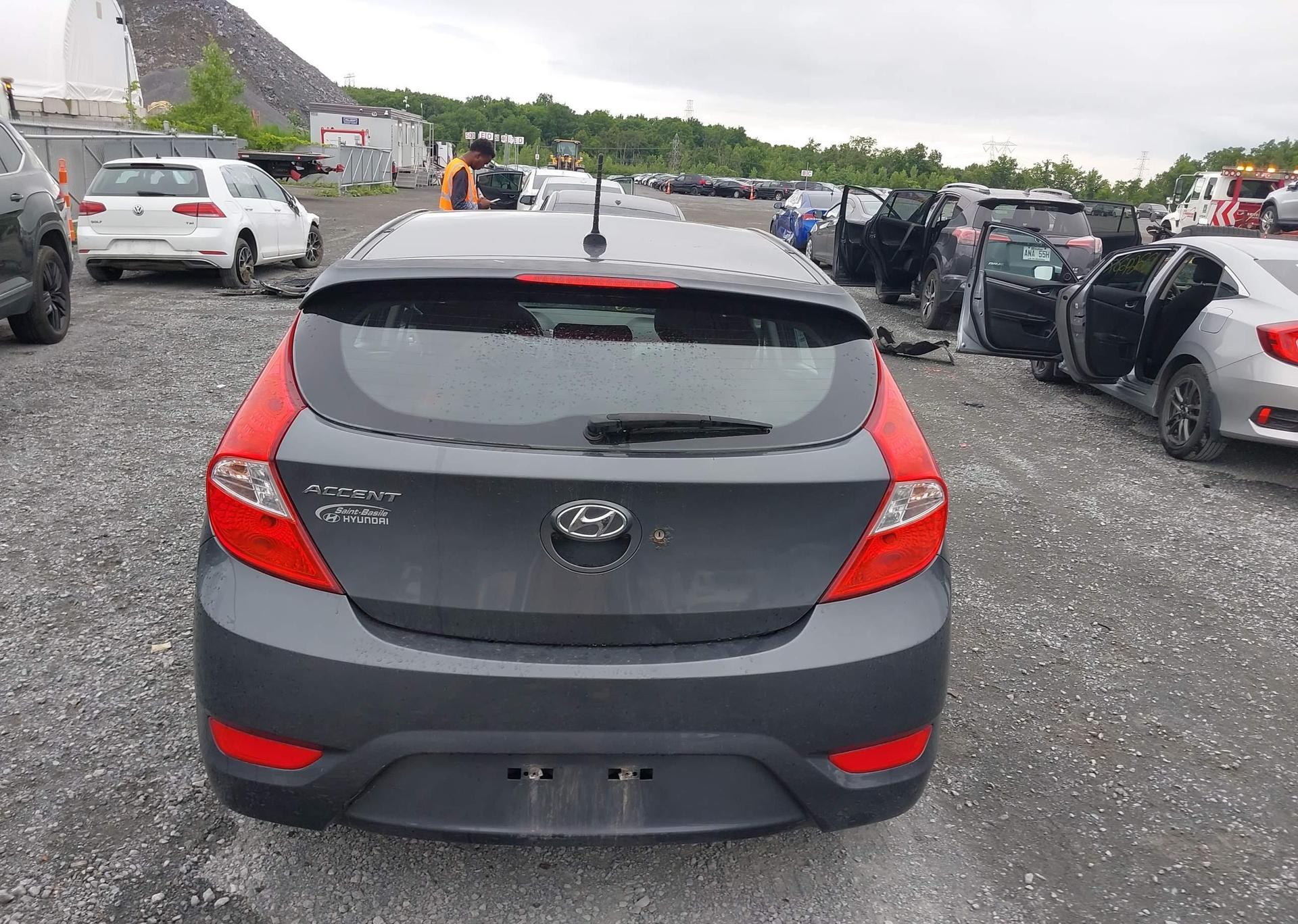 2013 HYUNDAI ACCENT