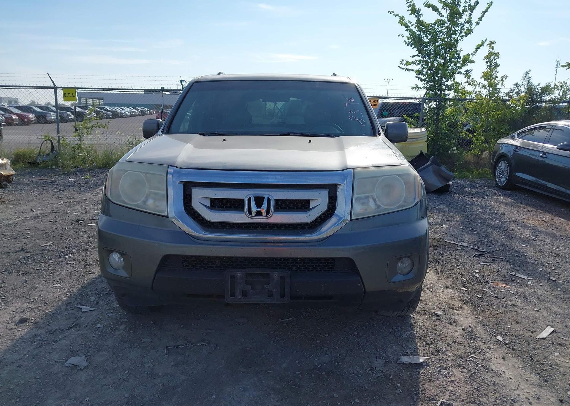 2011 HONDA PILOT EX
