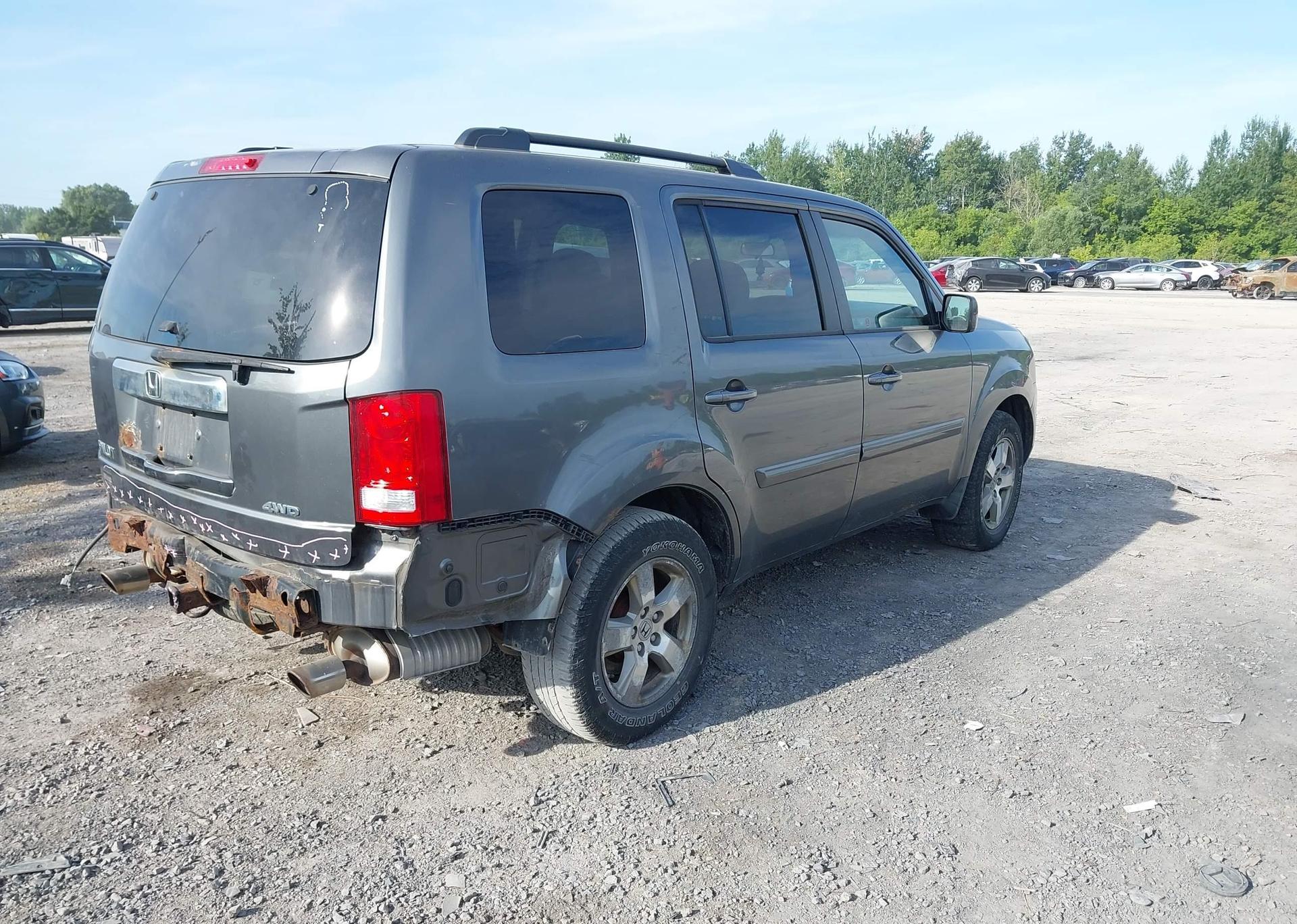 2011 HONDA PILOT EX