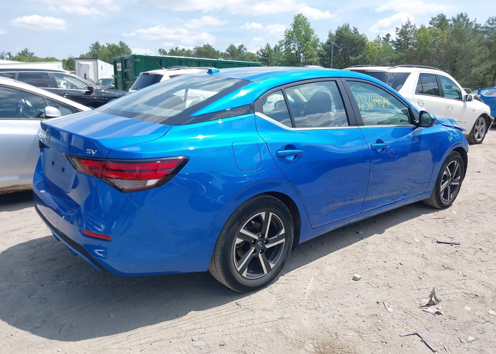 2024 NISSAN SENTRA SV
