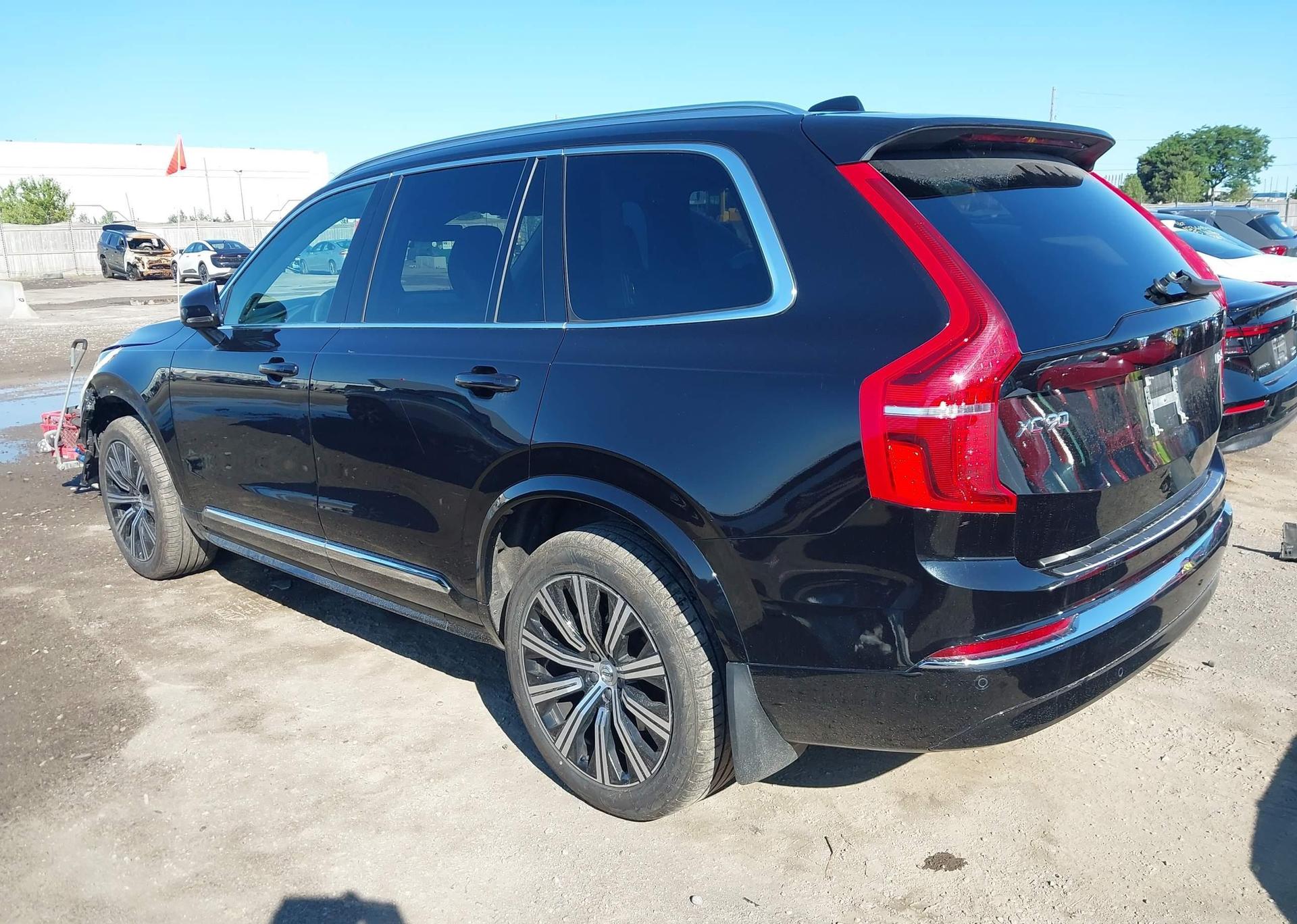 2024 VOLVO XC90 CORE