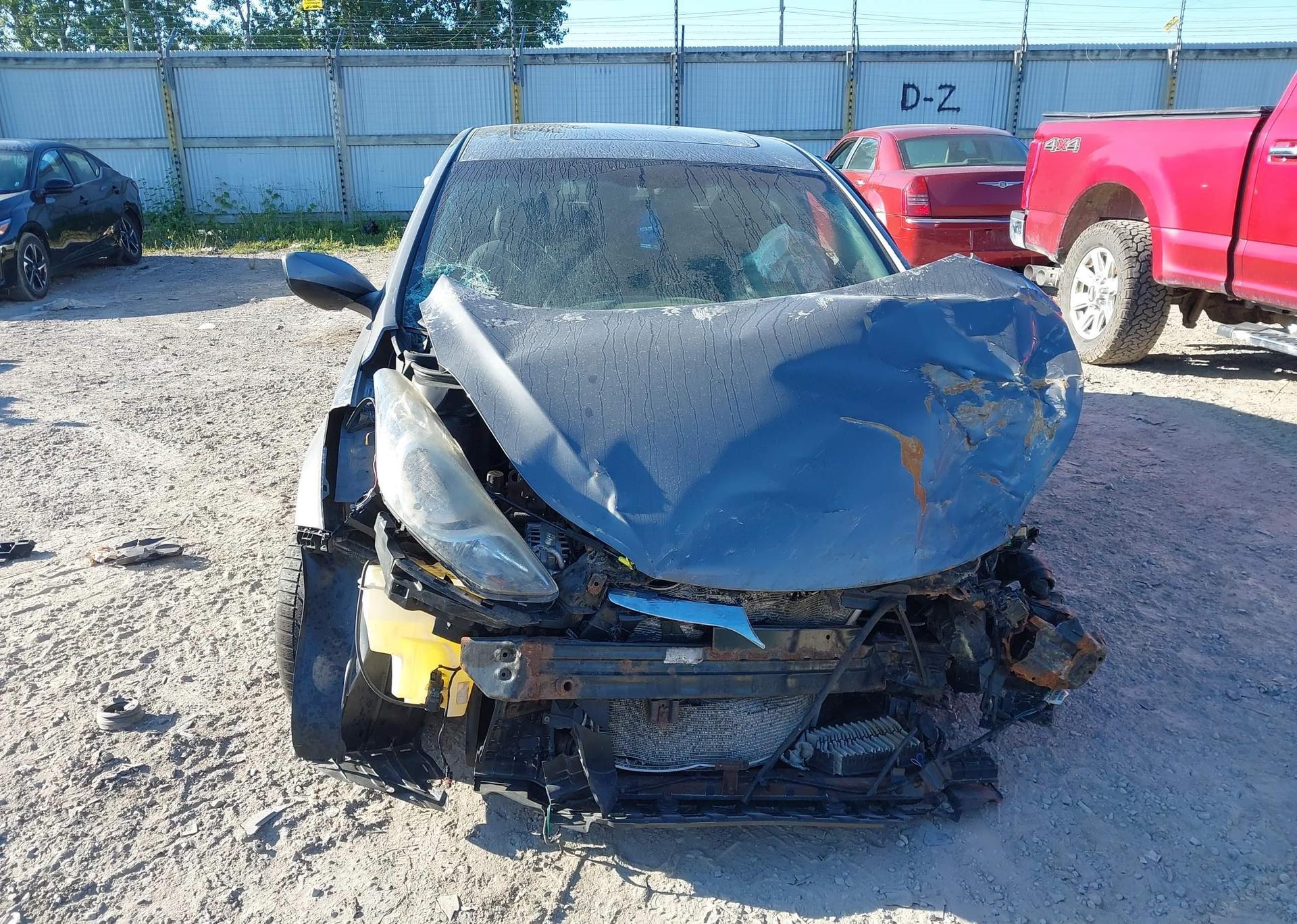 2012 HYUNDAI ELANTRA GLS