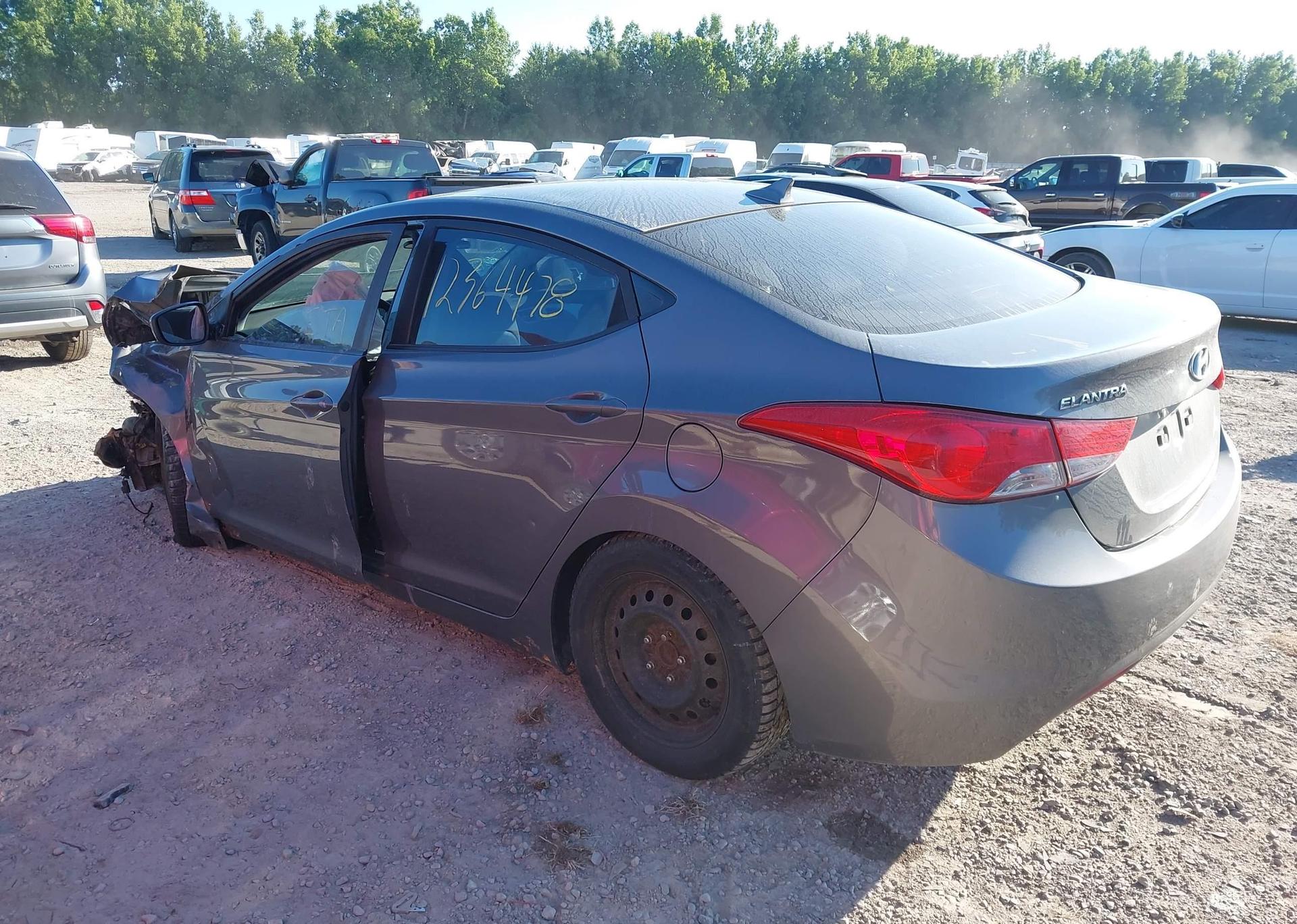 2012 HYUNDAI ELANTRA GLS