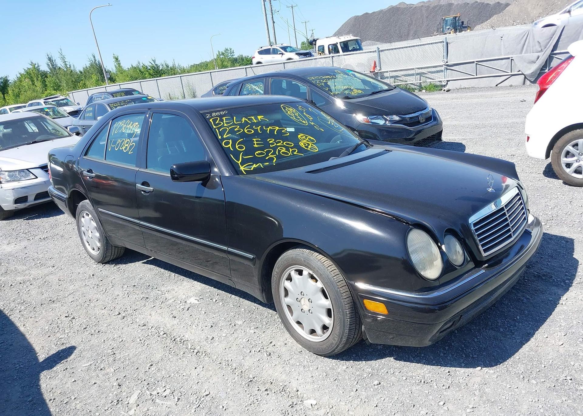 1996 MERCEDES-BENZ E 320