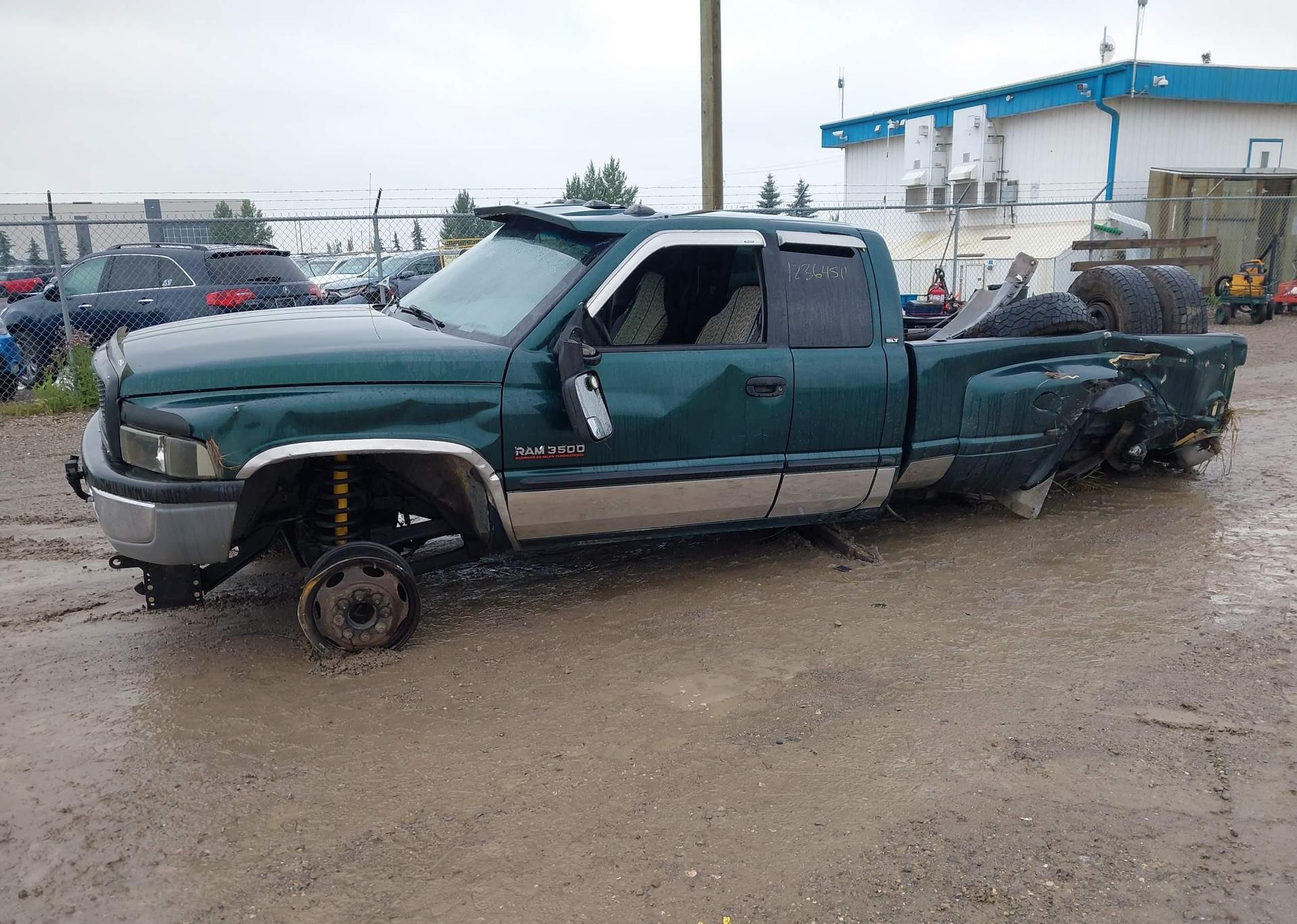 2000 DODGE RAM 3500