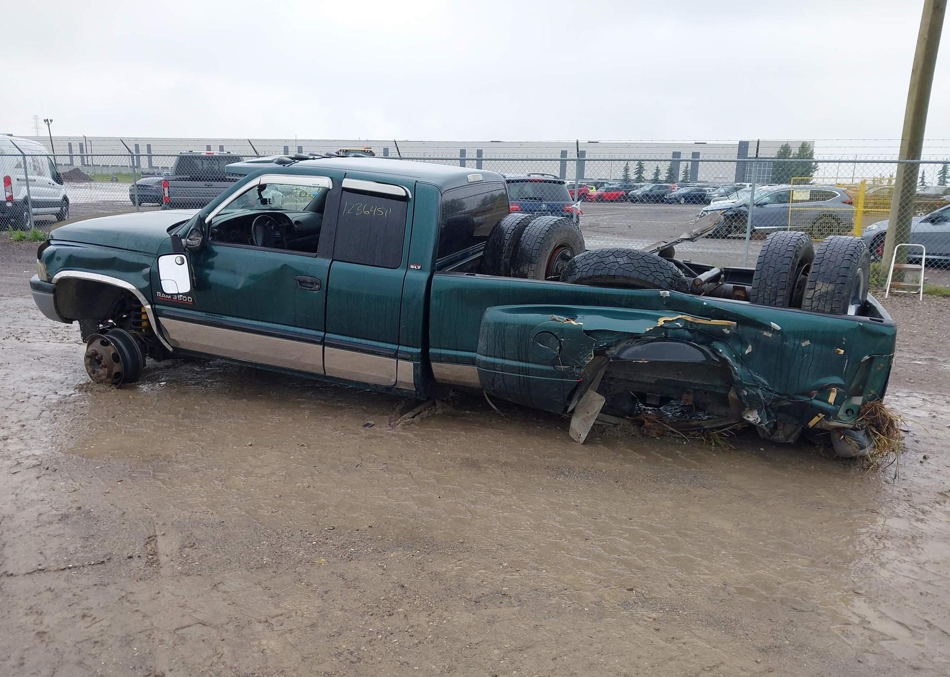 2000 DODGE RAM 3500