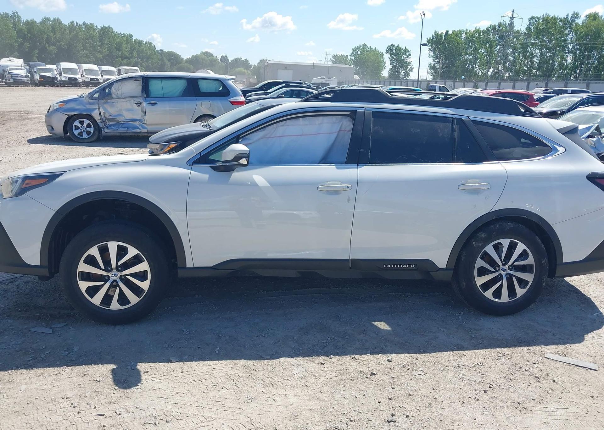 2022 SUBARU OUTBACK TOURING