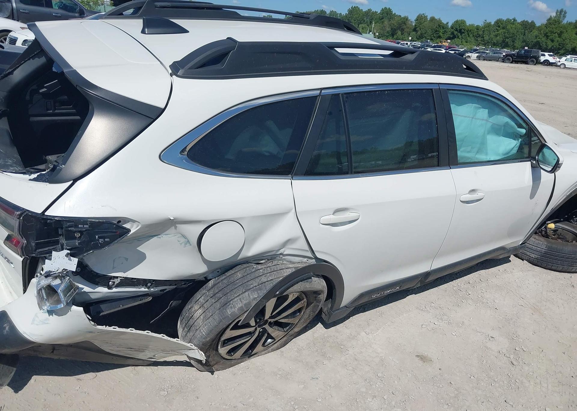 2022 SUBARU OUTBACK TOURING