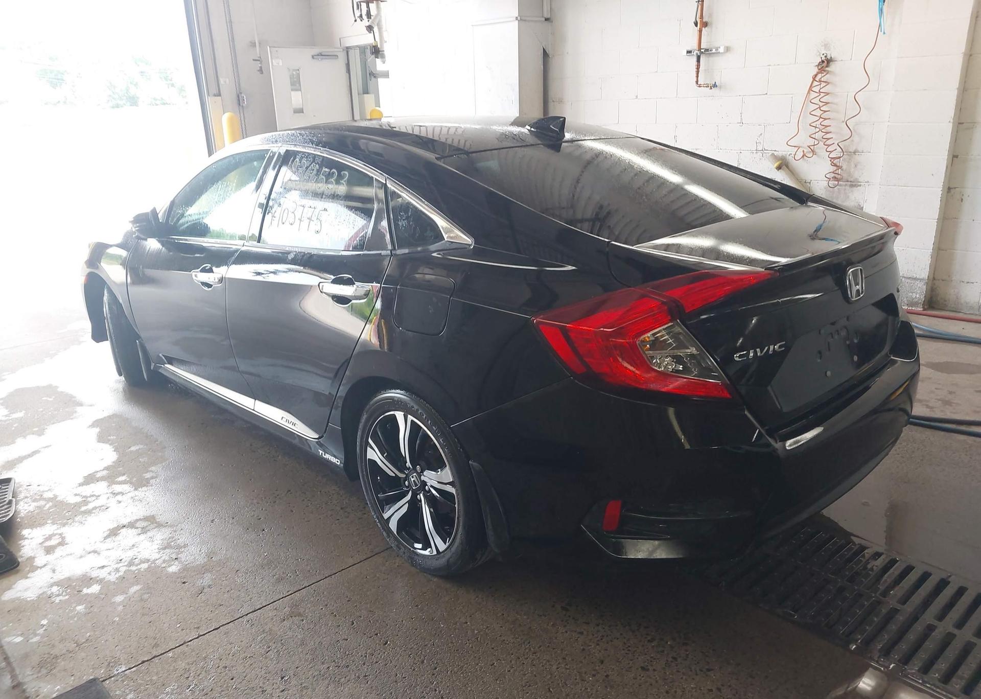 2017 HONDA CIVIC