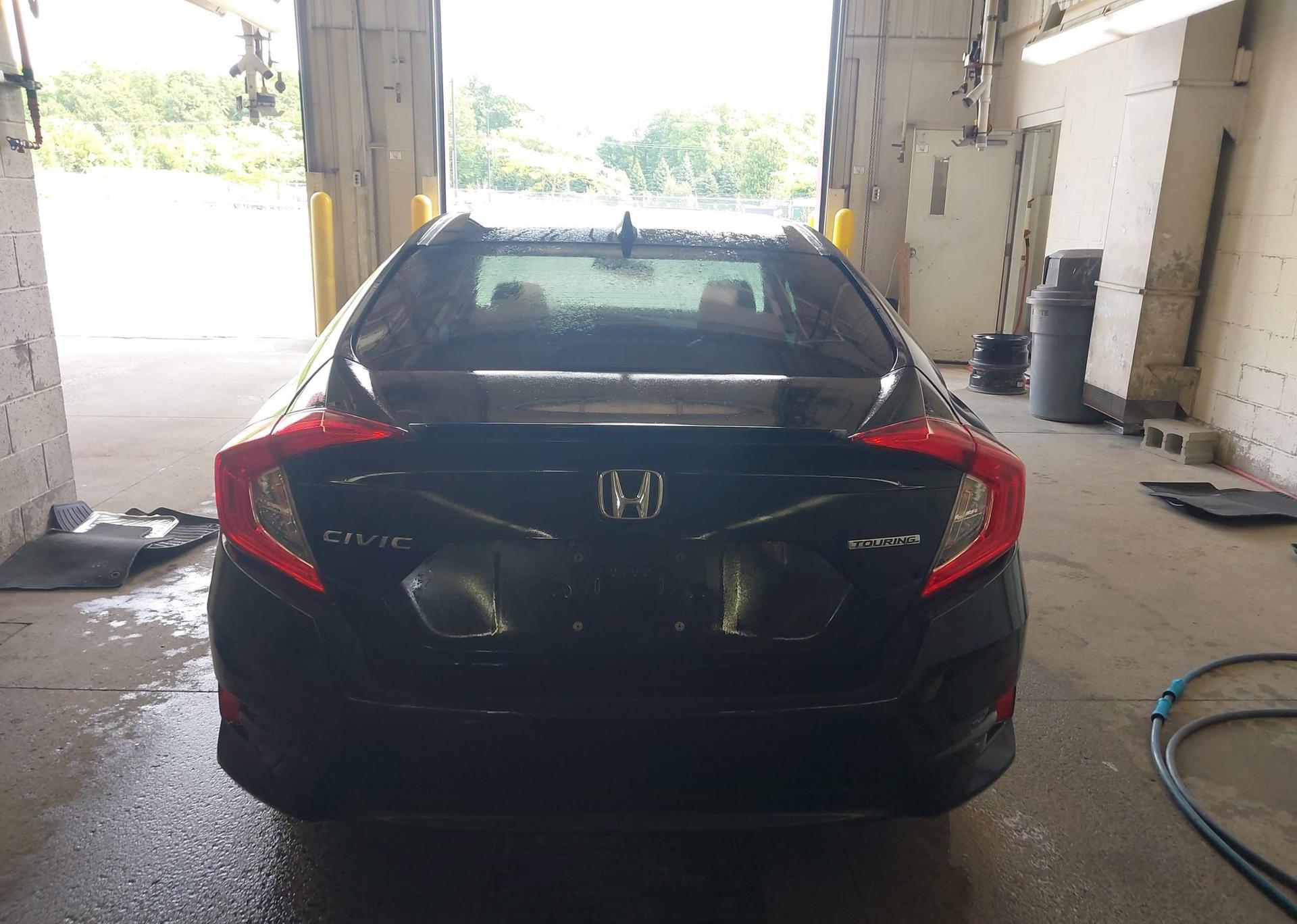 2017 HONDA CIVIC