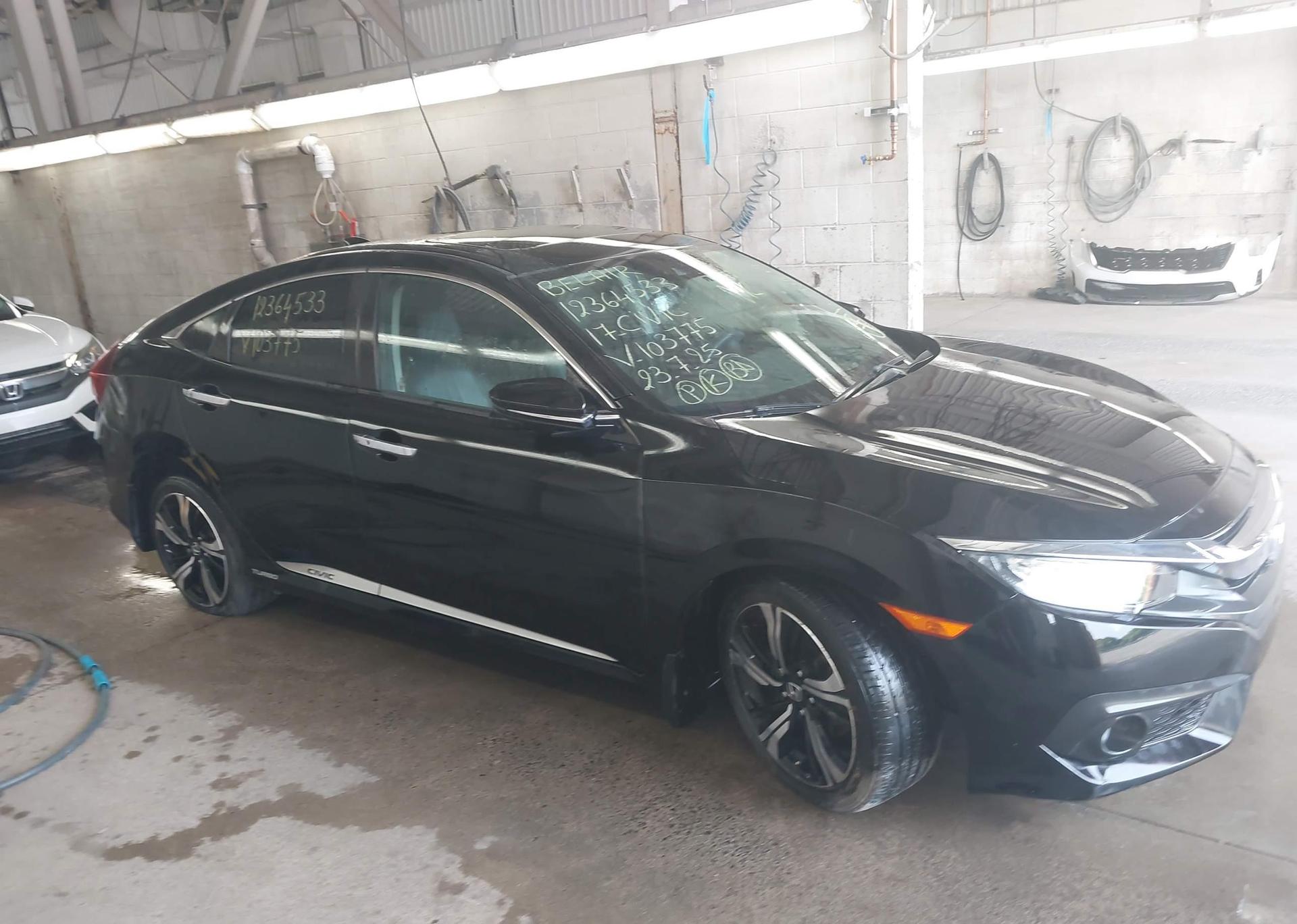 2017 HONDA CIVIC