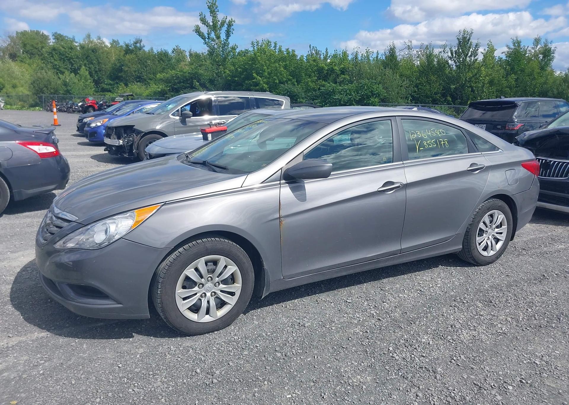 2012 HYUNDAI SONATA GLS